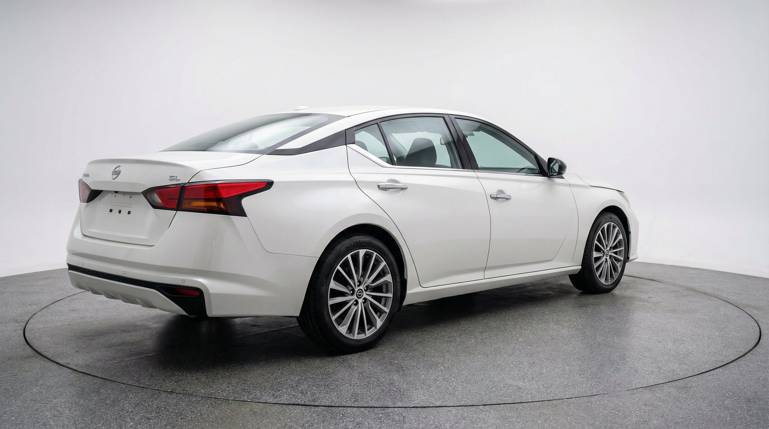 Thumbnail: 2025 Nissan Altima - 9