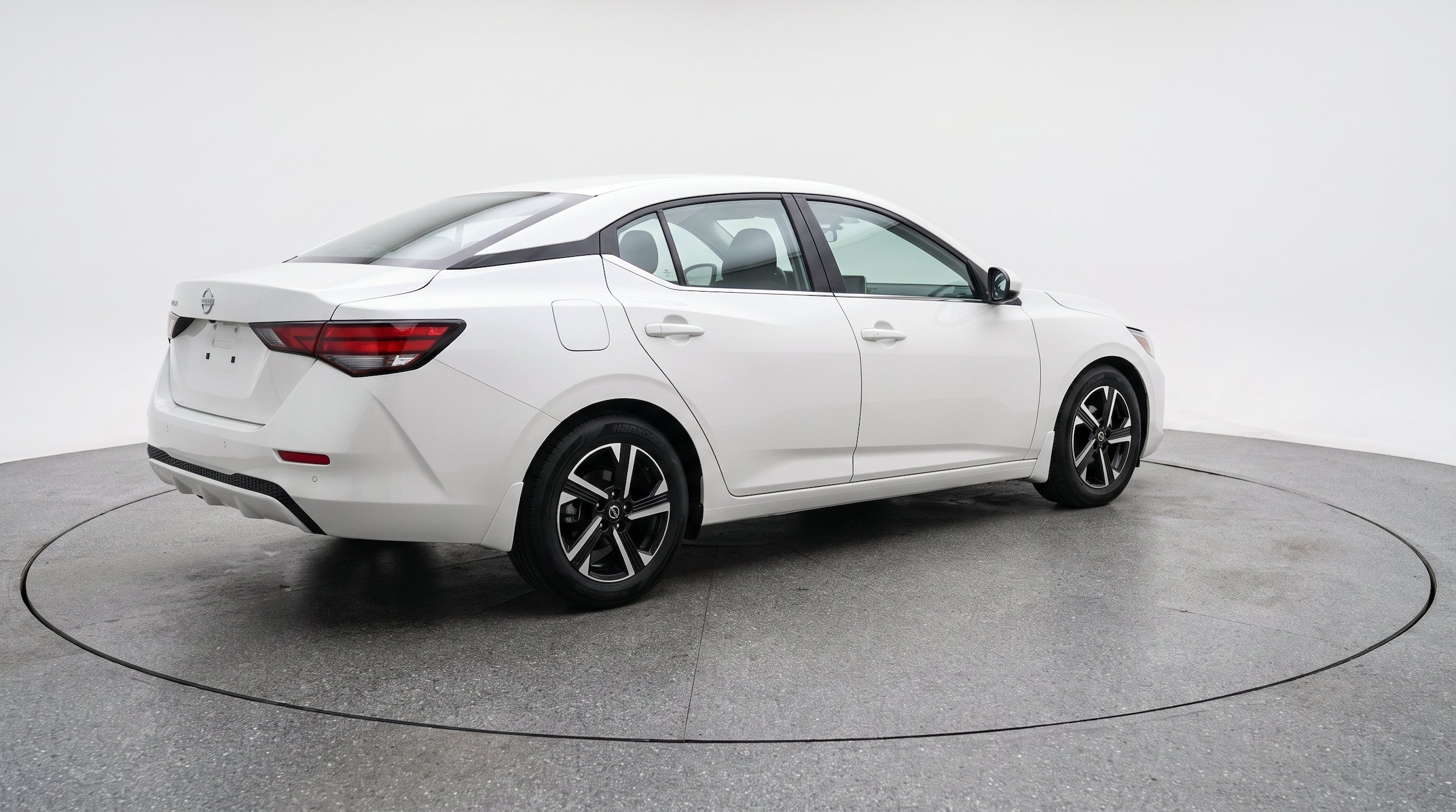 Thumbnail: 2025 Nissan Sentra - 9