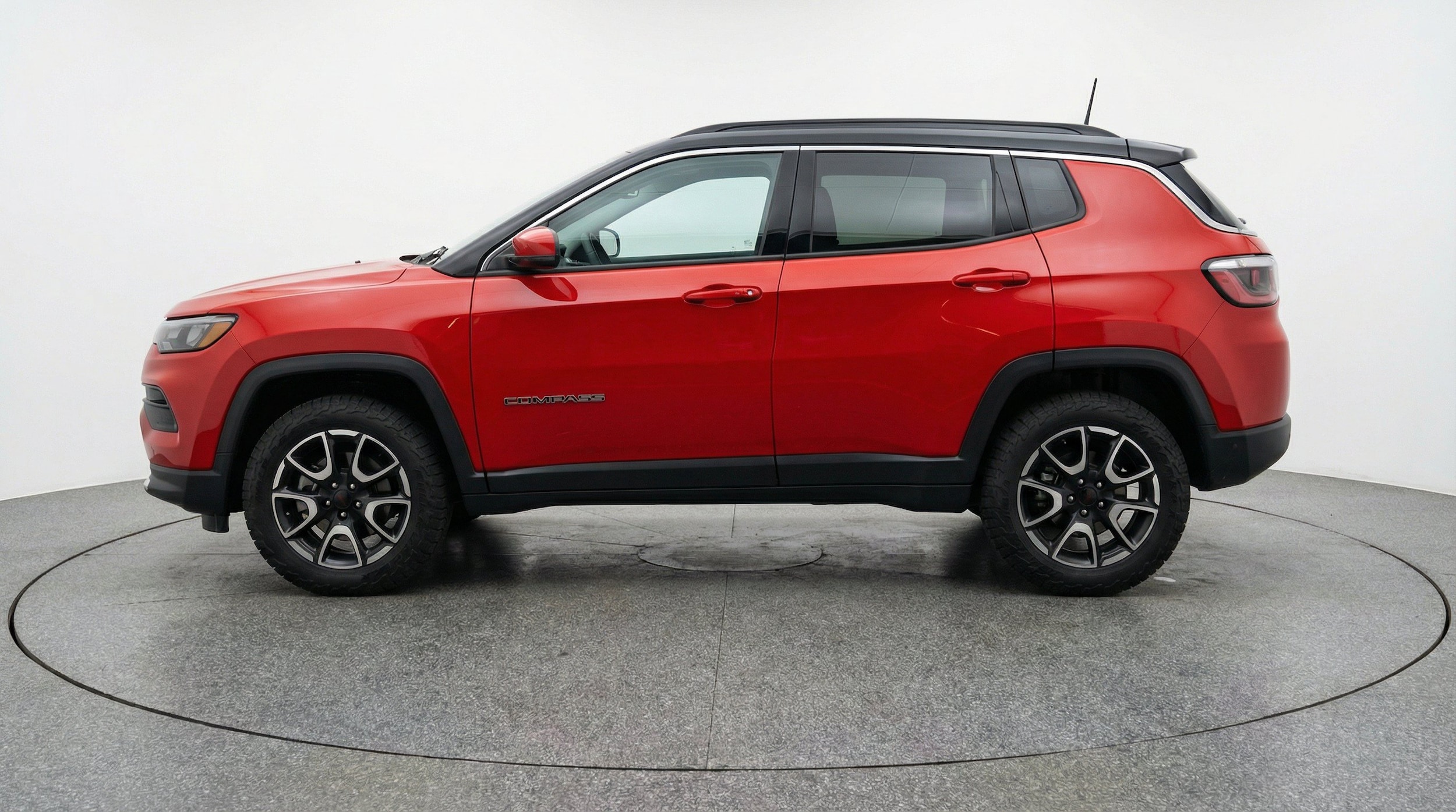 Thumbnail: 2025 Jeep Compass - 3