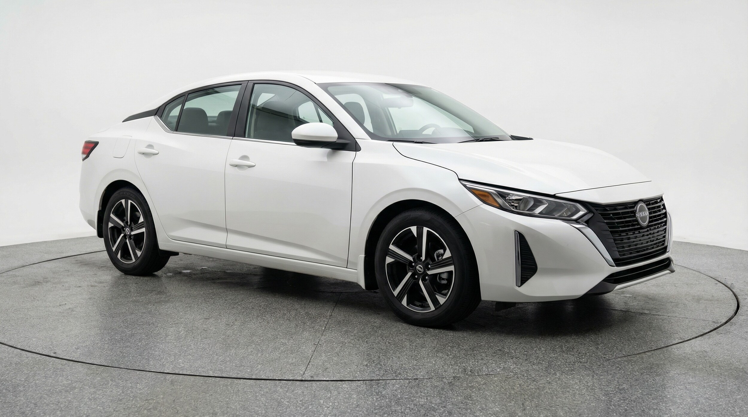 Thumbnail: 2025 Nissan Sentra - 1