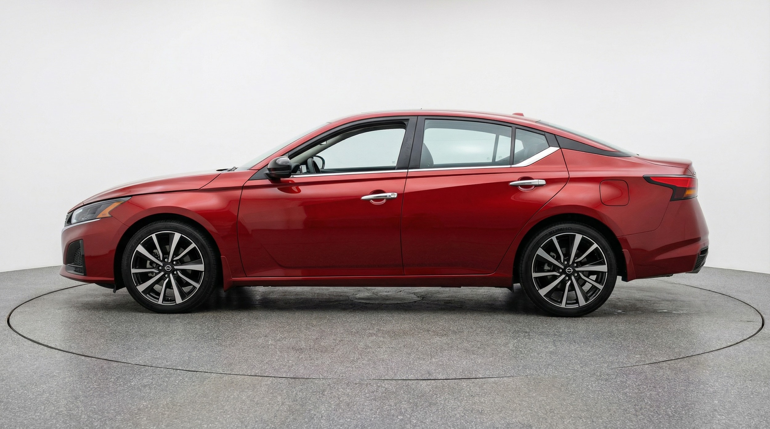 Thumbnail: 2025 Nissan Altima - 4