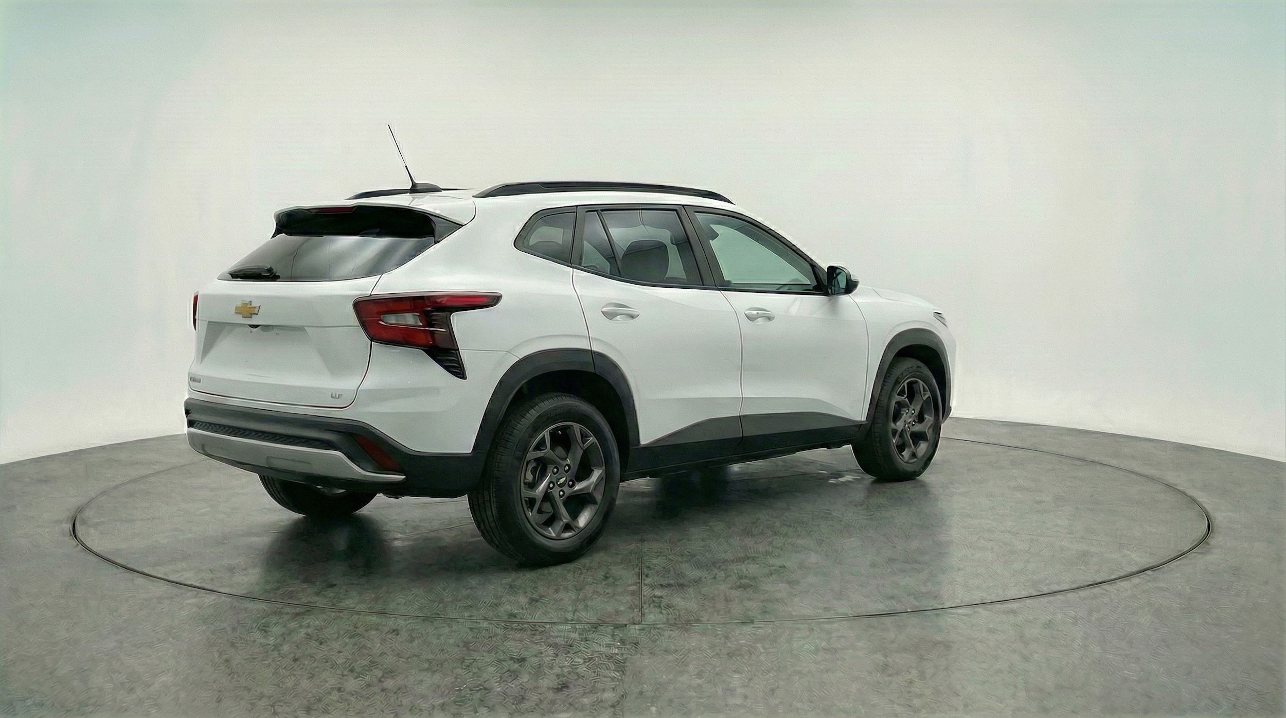 Thumbnail: 2025 Chevrolet Trax - 7