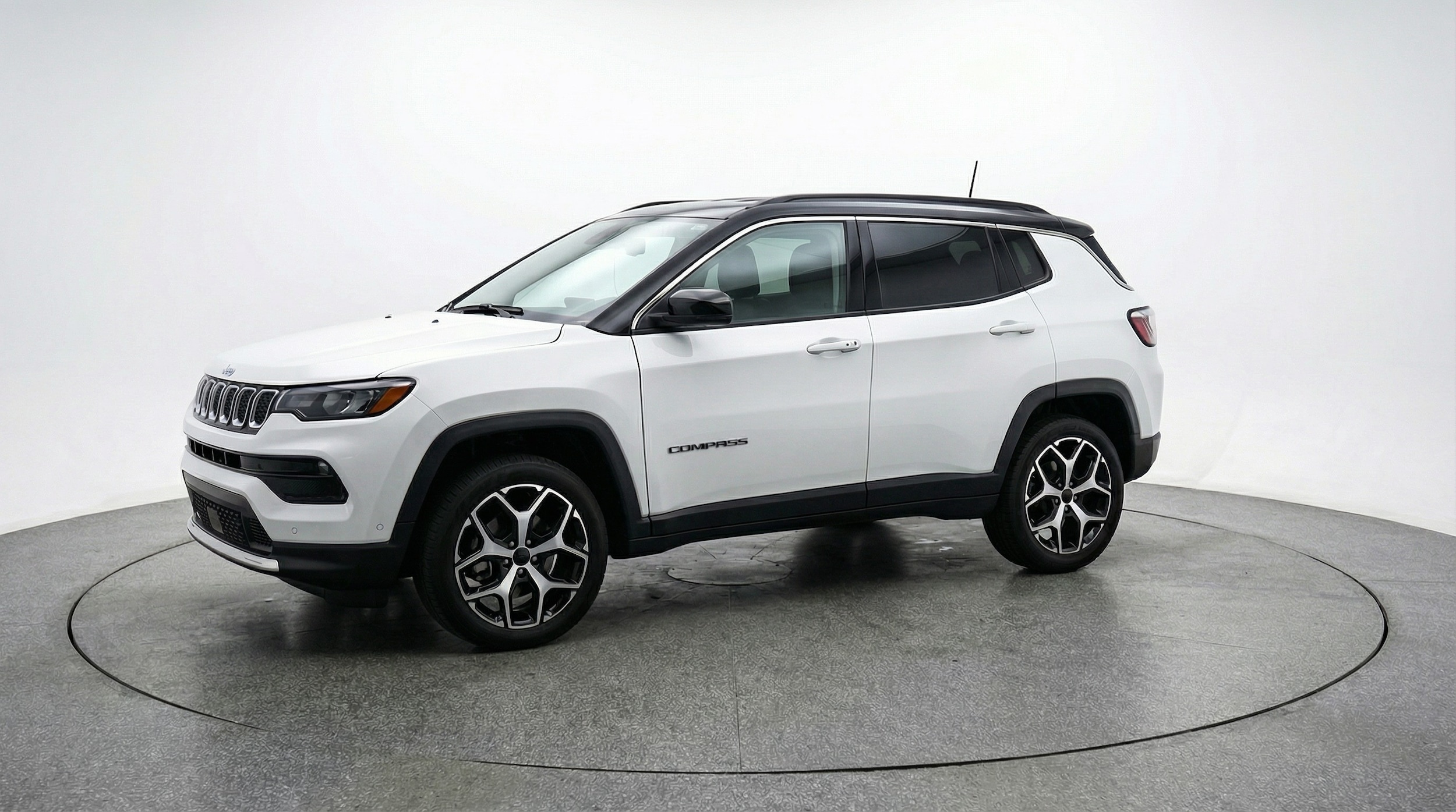 Thumbnail: 2025 Jeep Compass - 3