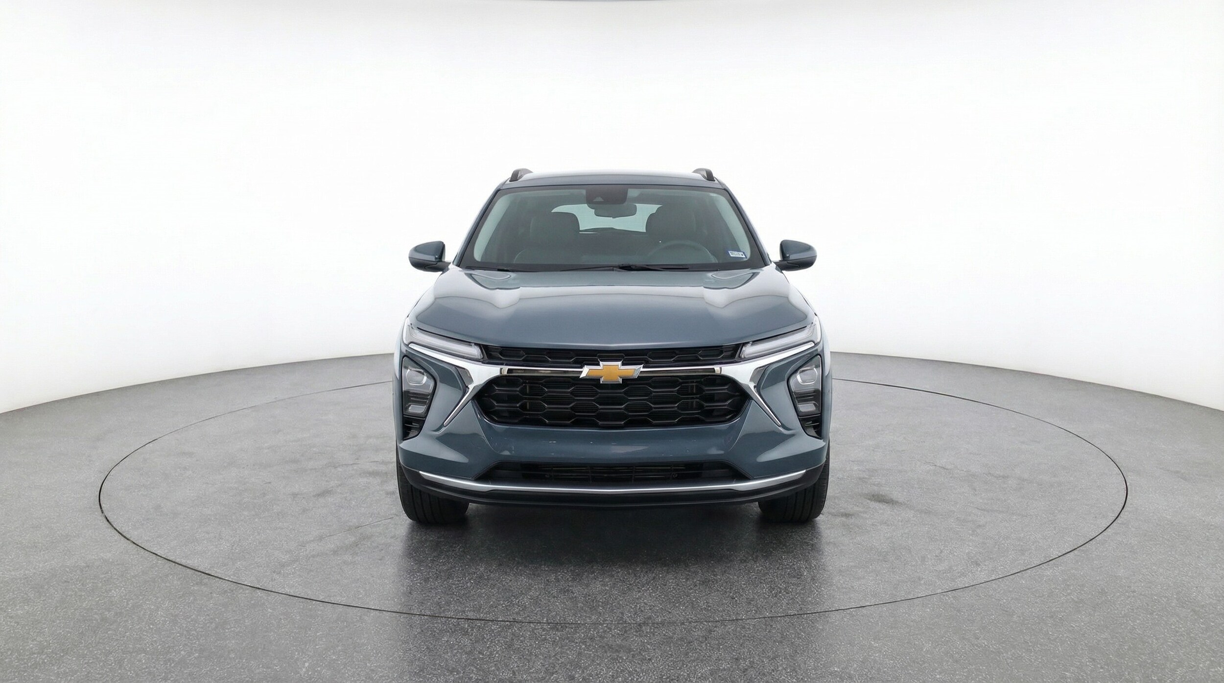 Thumbnail: 2025 Chevrolet Trax - 2