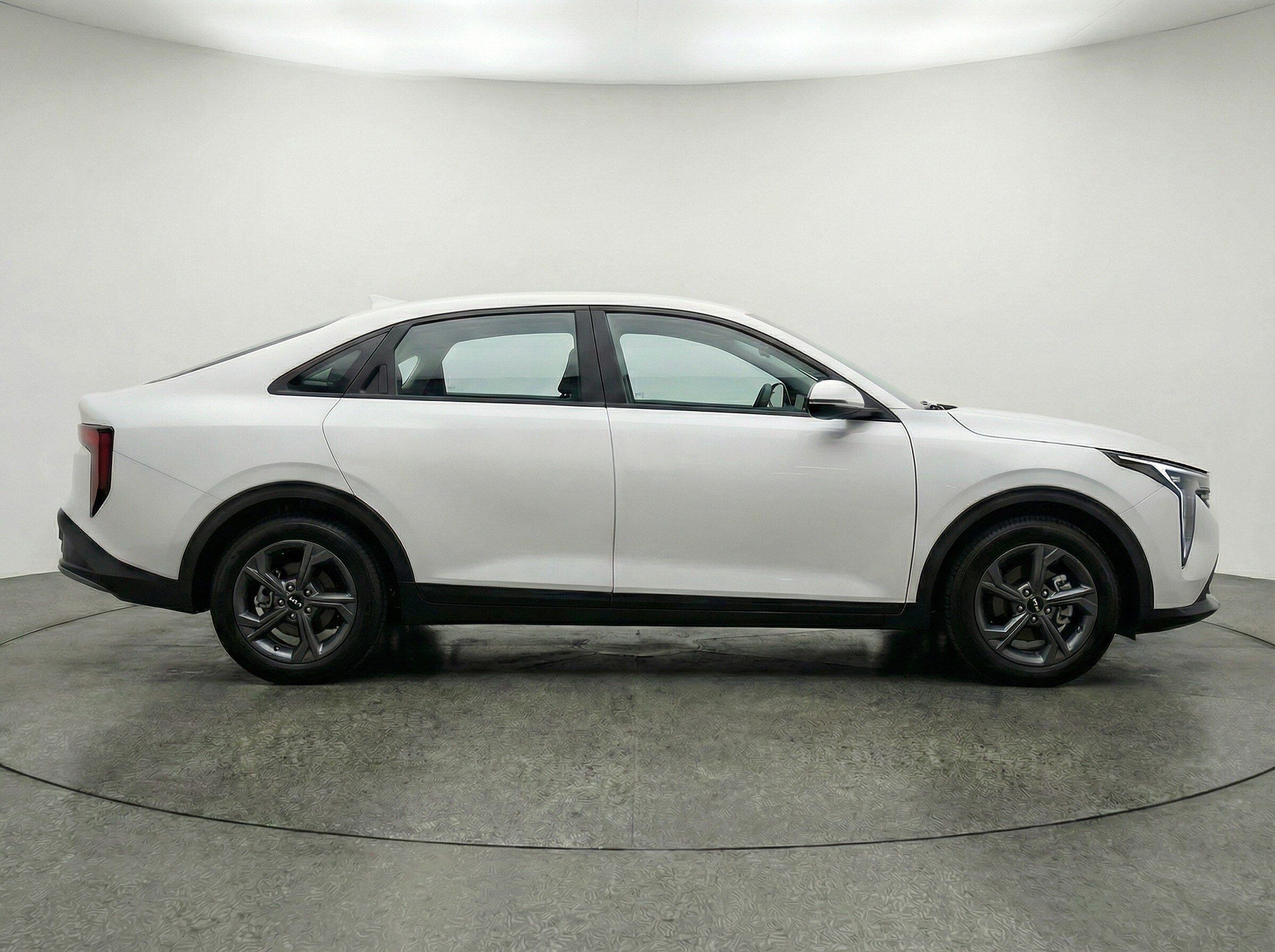 Thumbnail: 2025 Kia K4 - 8