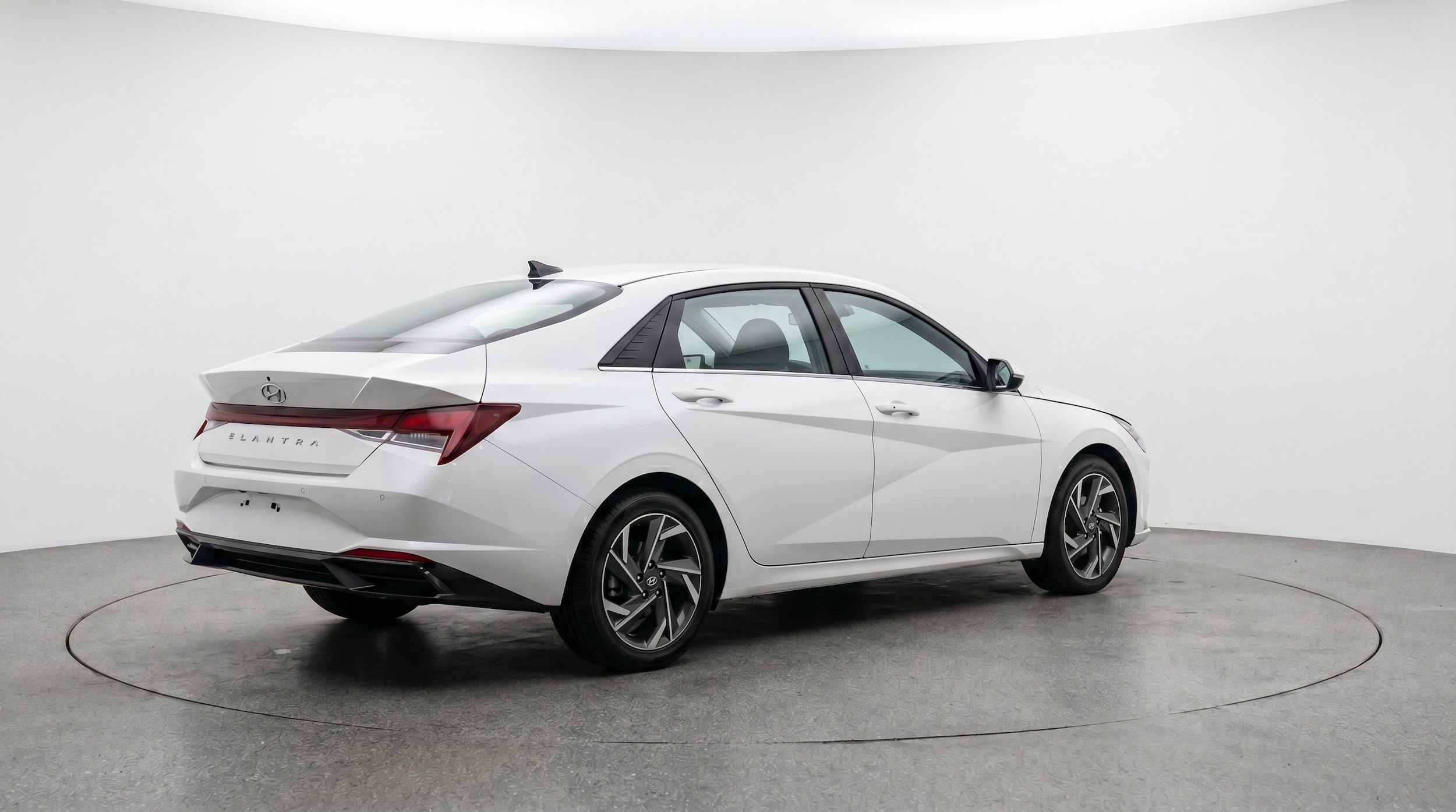 Thumbnail: 2025 Hyundai Elantra - 9