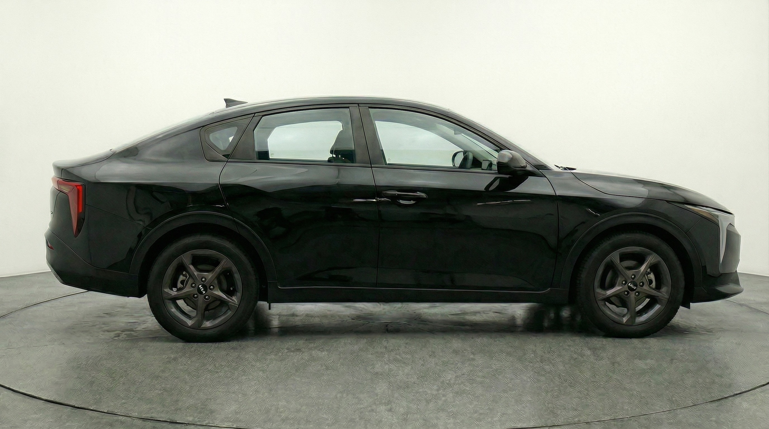 Thumbnail: 2025 Kia K4 - 8