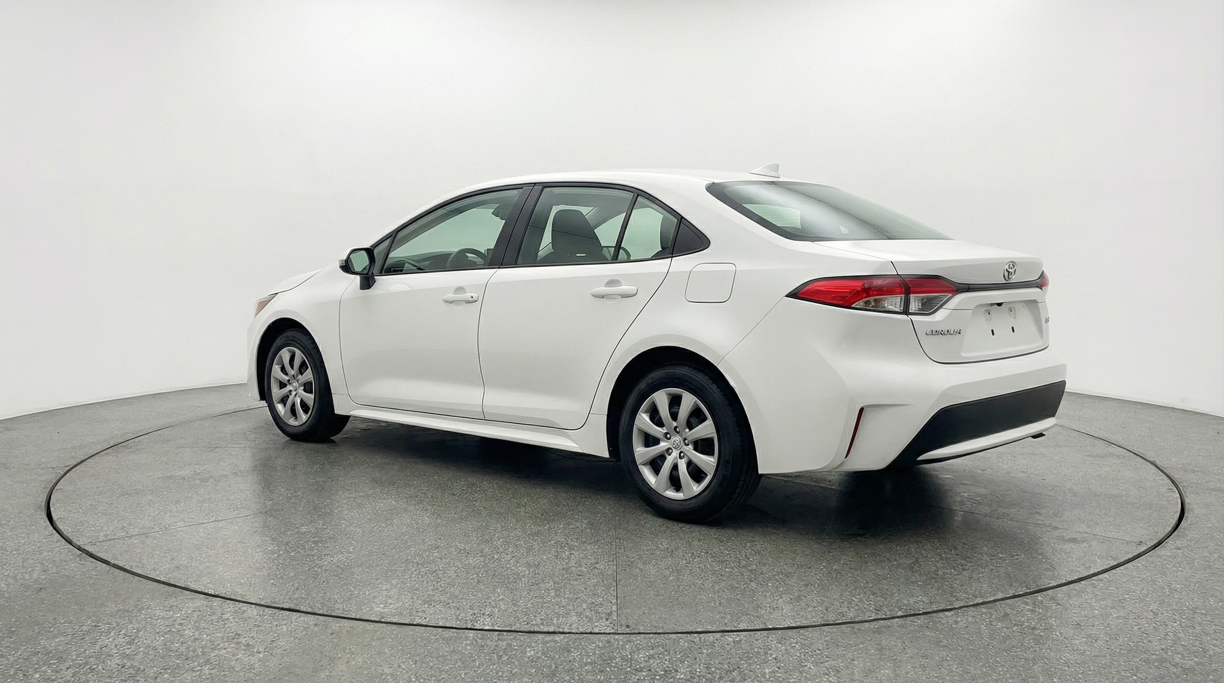 Thumbnail: 2025 Toyota Corolla - 5