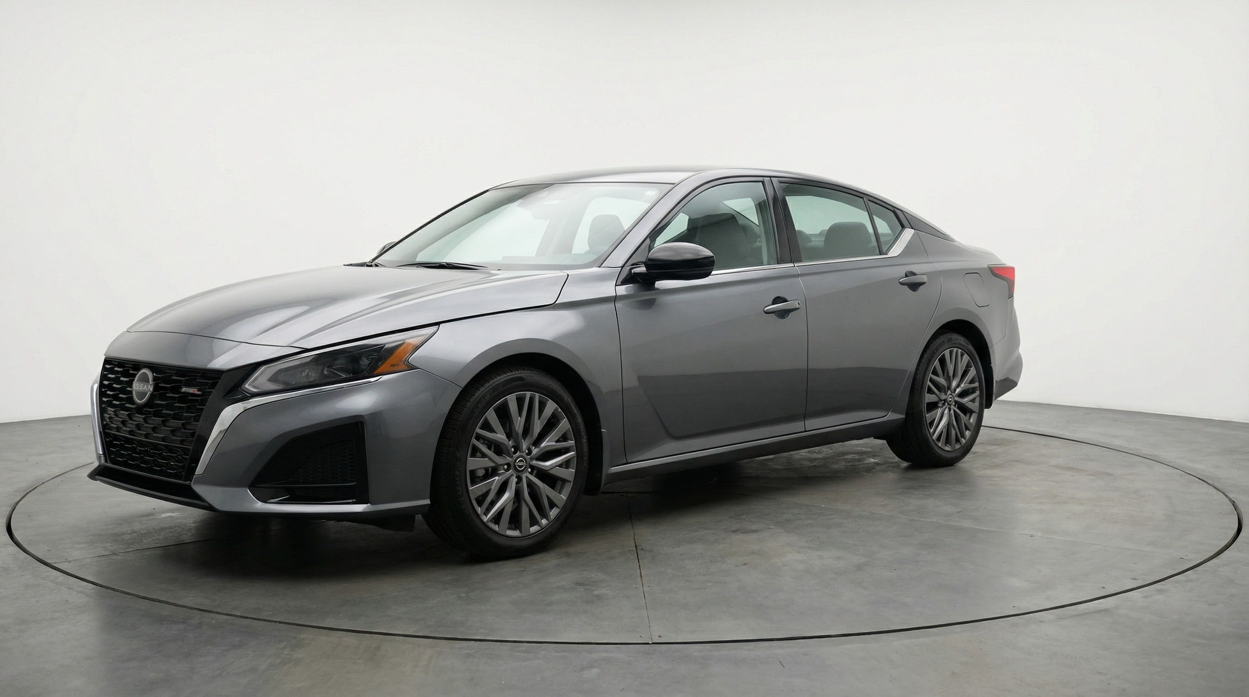 Thumbnail: 2025 Nissan Altima - 3