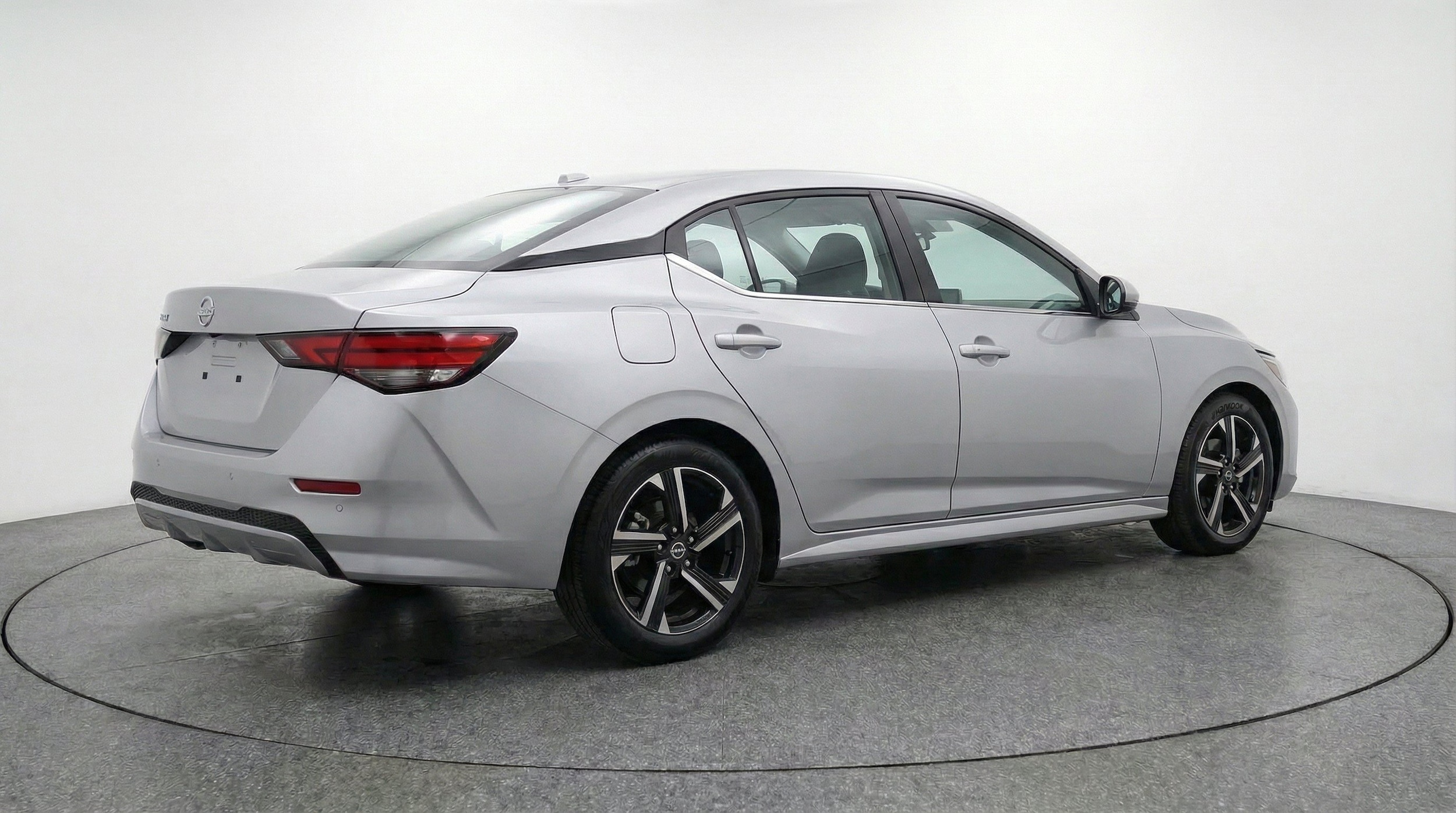Thumbnail: 2025 Nissan Sentra - 9