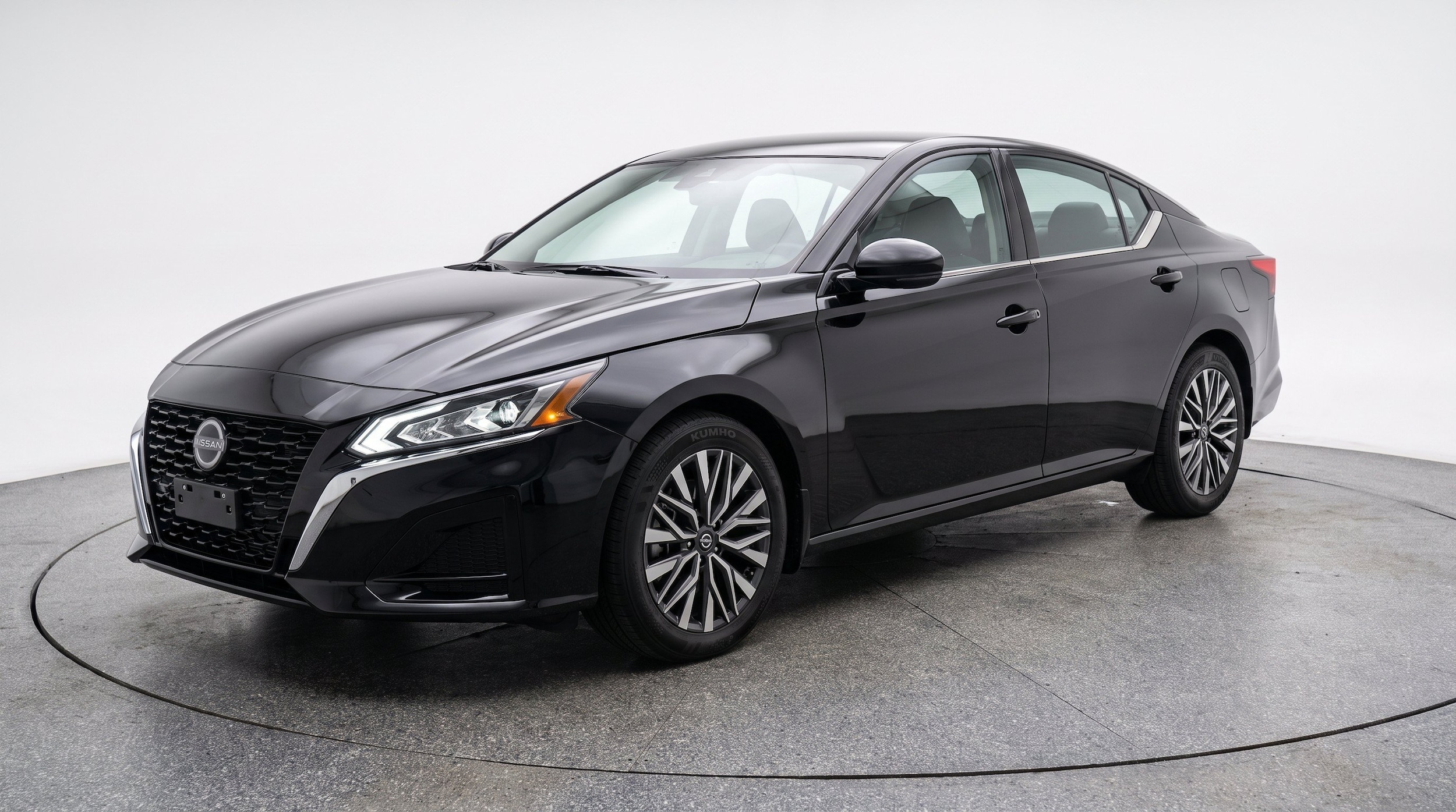 Thumbnail: 2026 Nissan Altima - 3