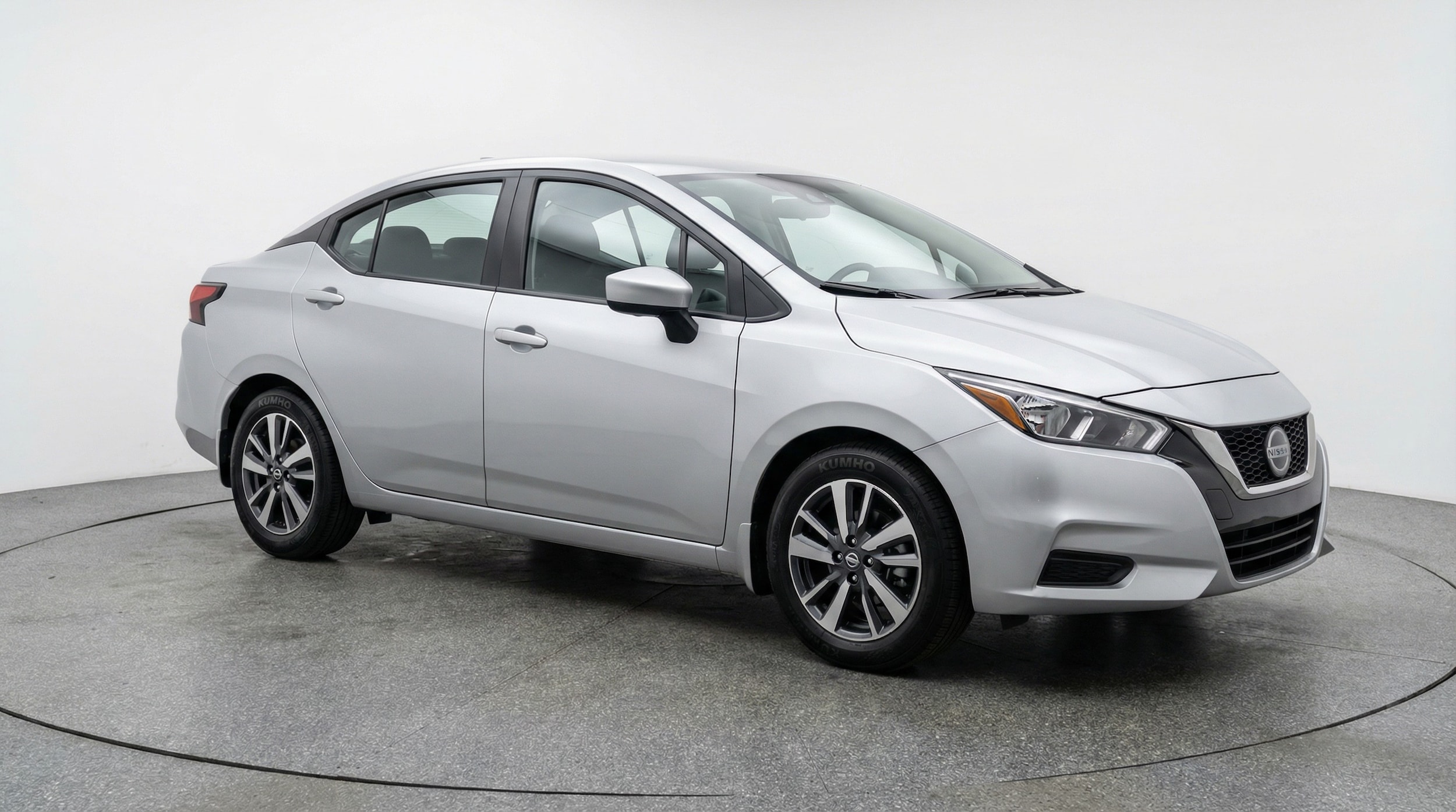 2025 Nissan Versa Sedan