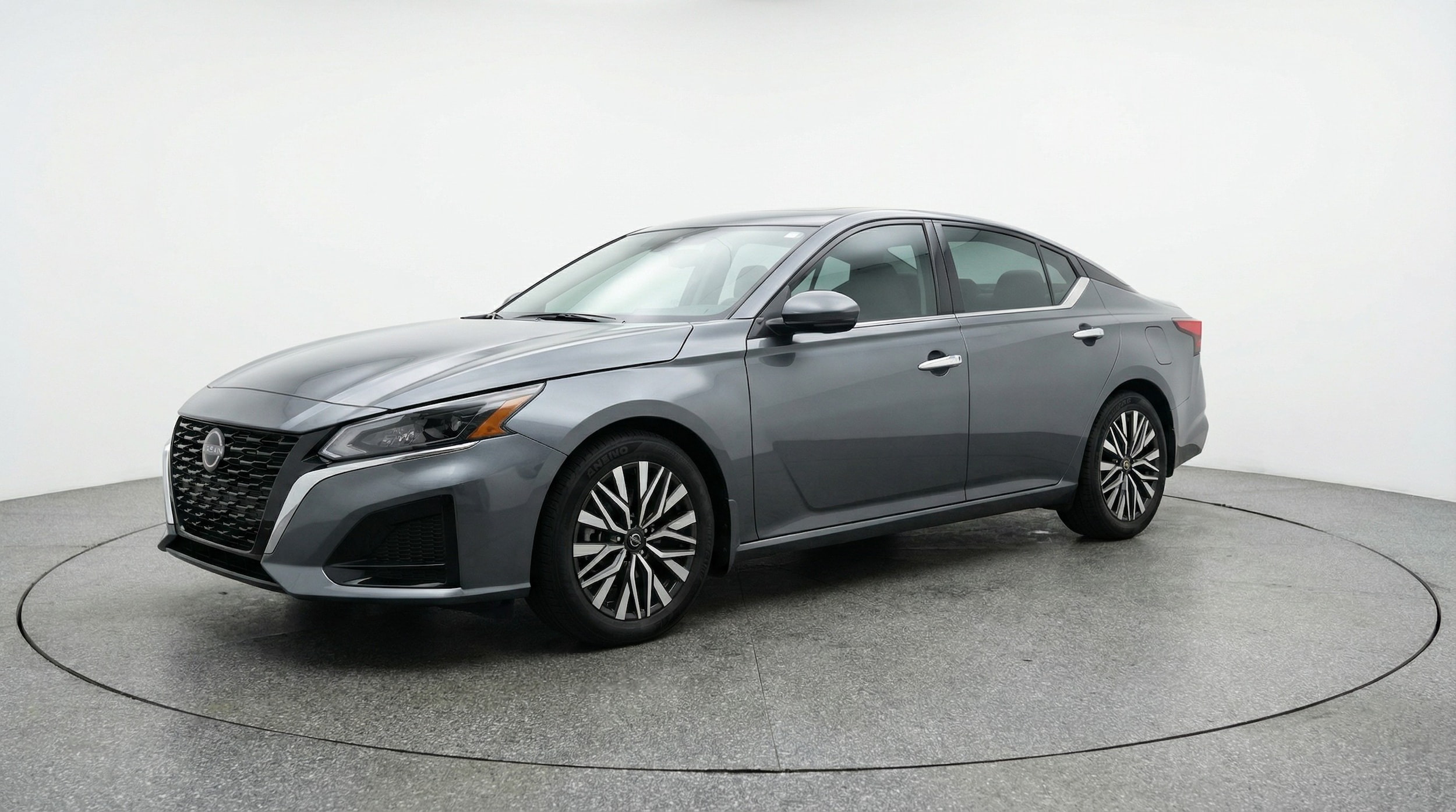 Thumbnail: 2025 Nissan Altima - 3