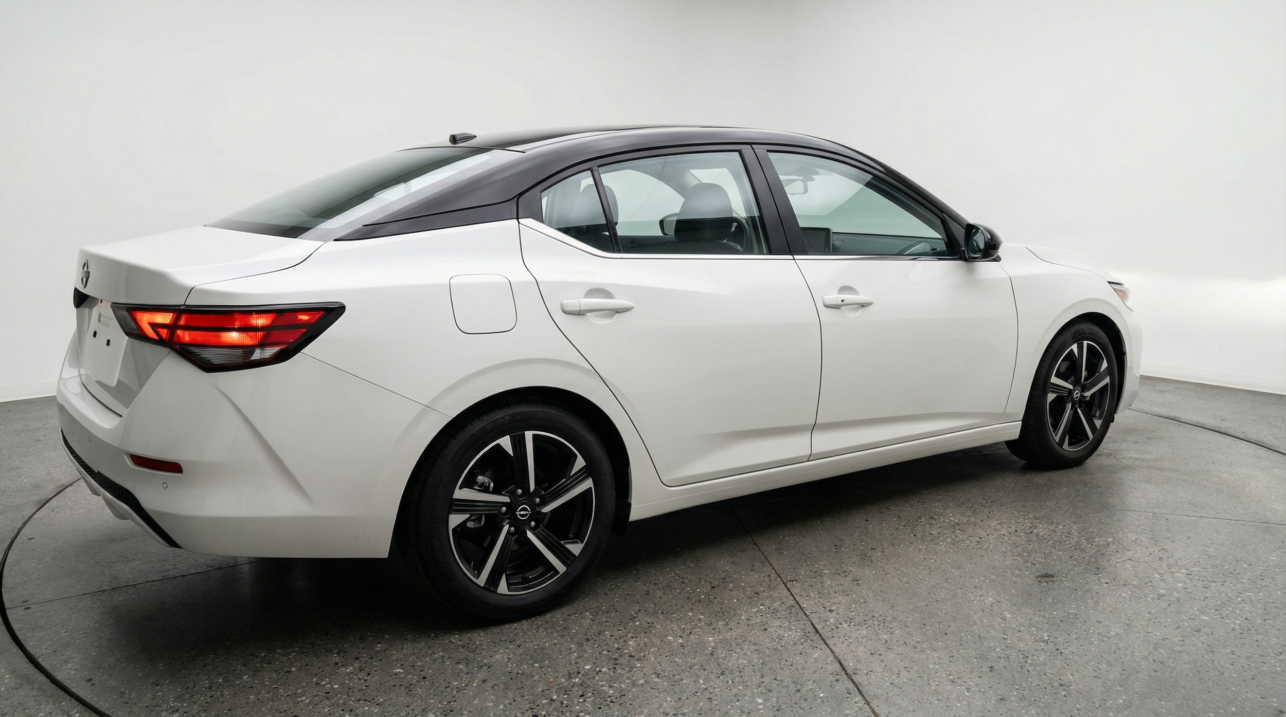 Thumbnail: 2025 Nissan Sentra - 9