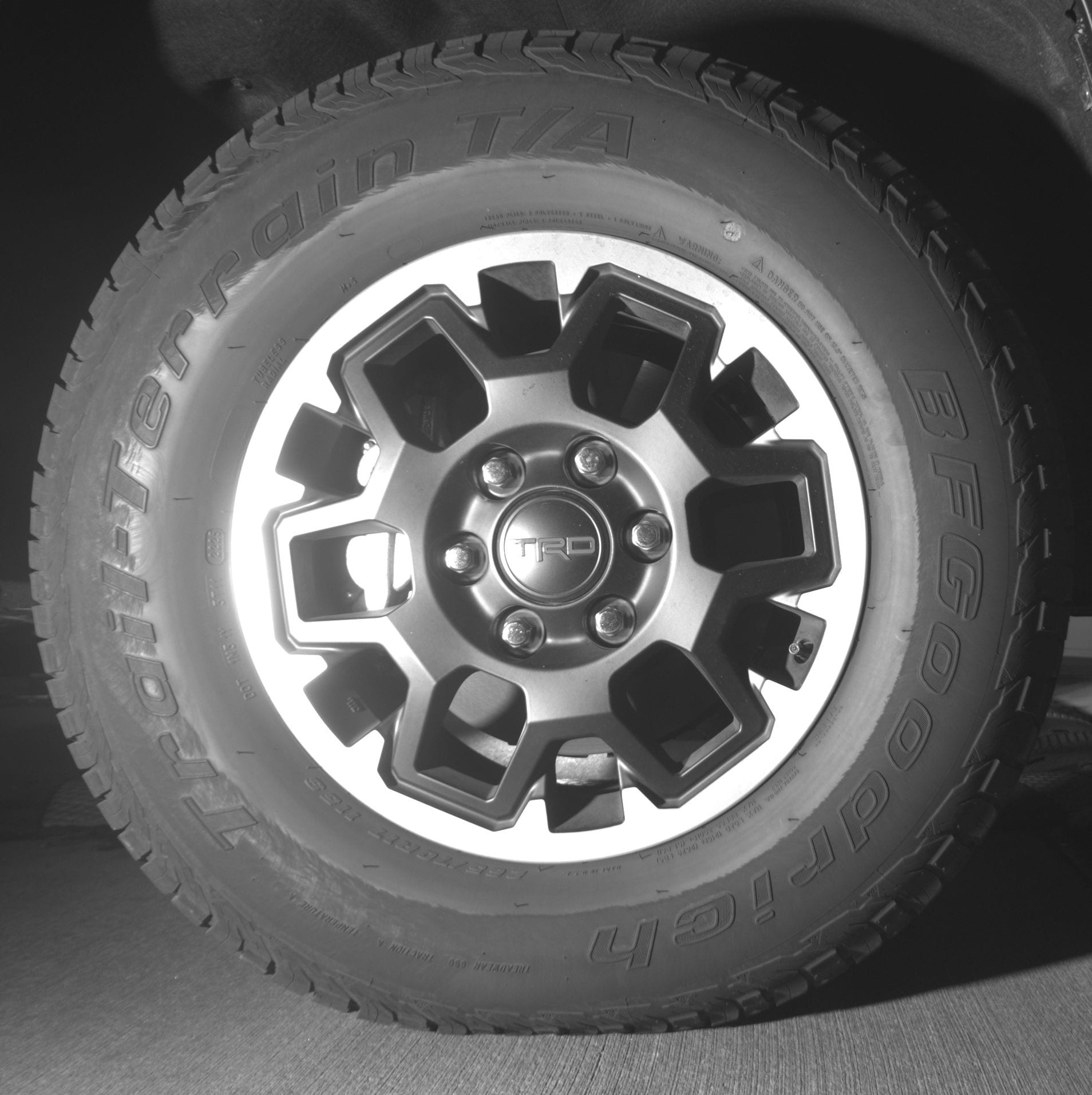 Thumbnail: 2025 Toyota Tacoma - 10