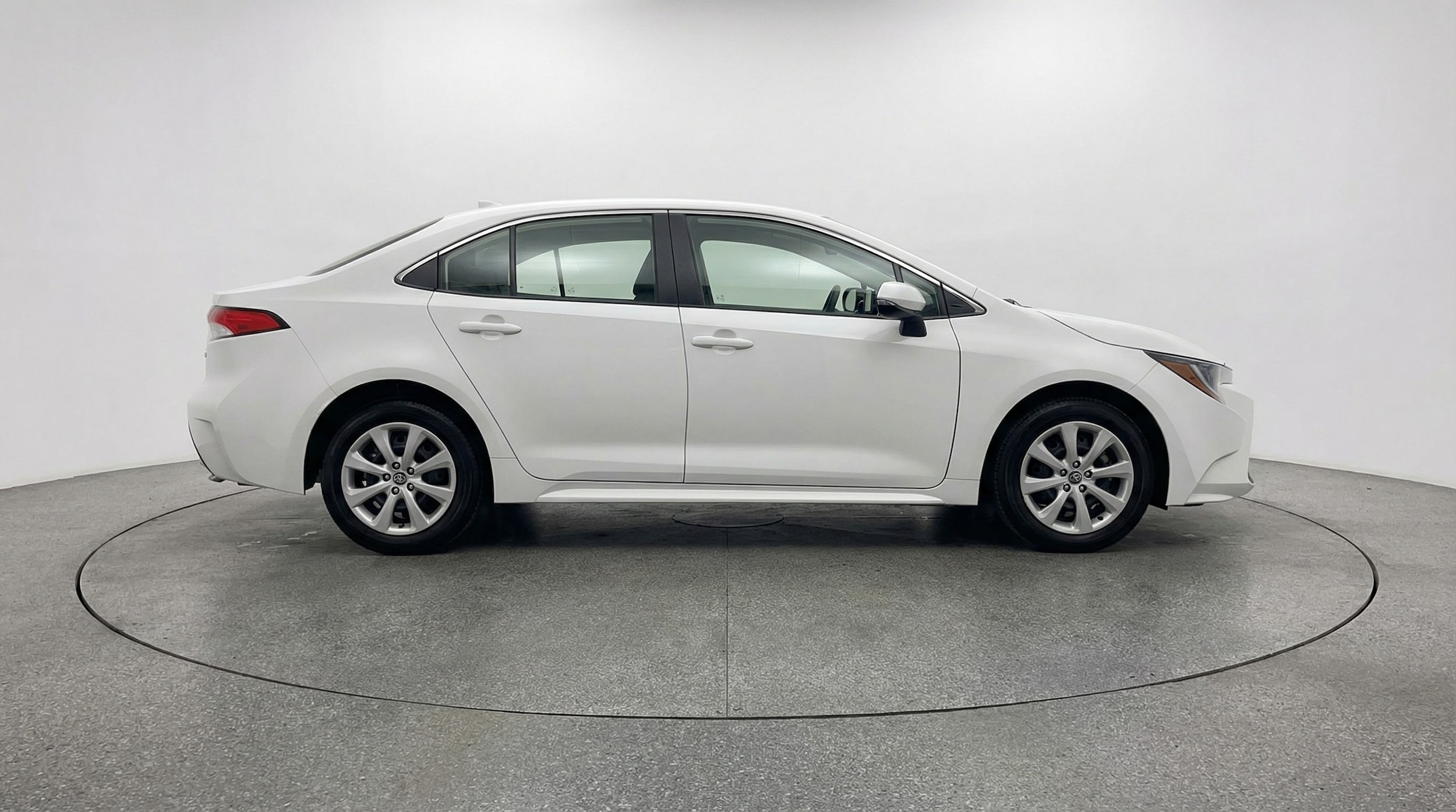 Thumbnail: 2025 Toyota Corolla - 8