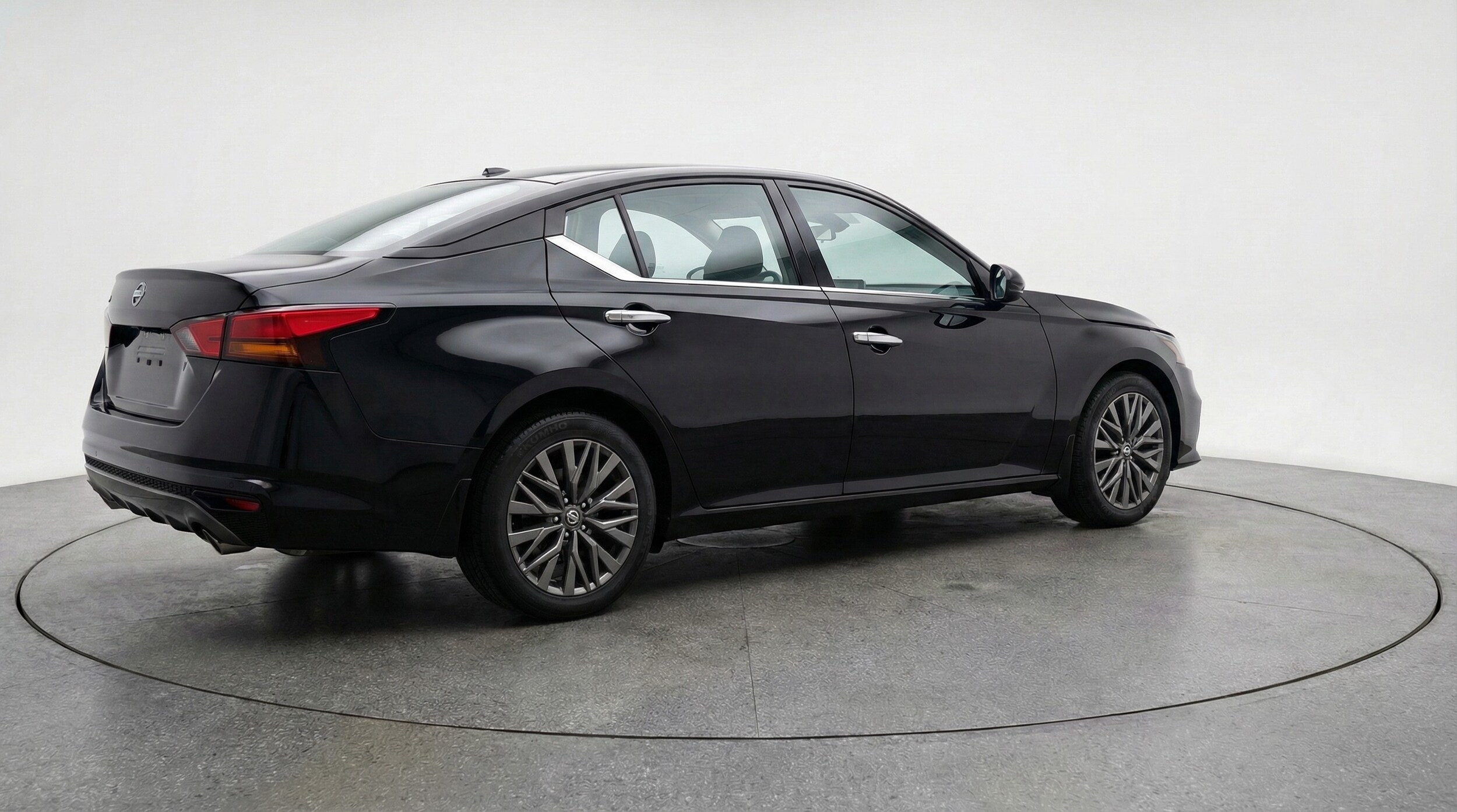 Thumbnail: 2025 Nissan Altima - 7