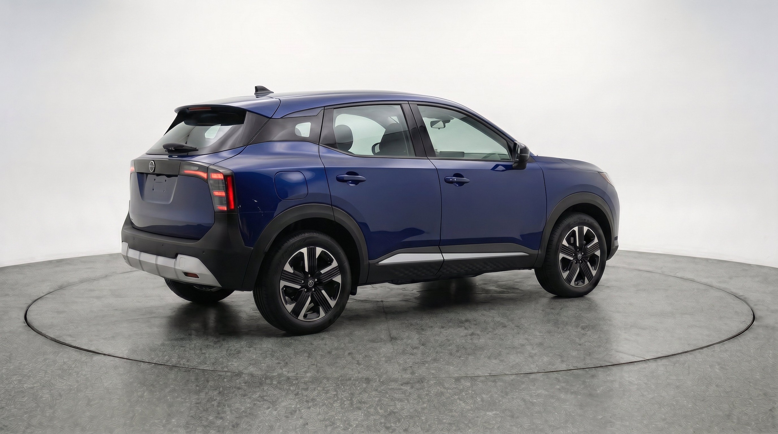 Thumbnail: 2026 Nissan Kicks - 9