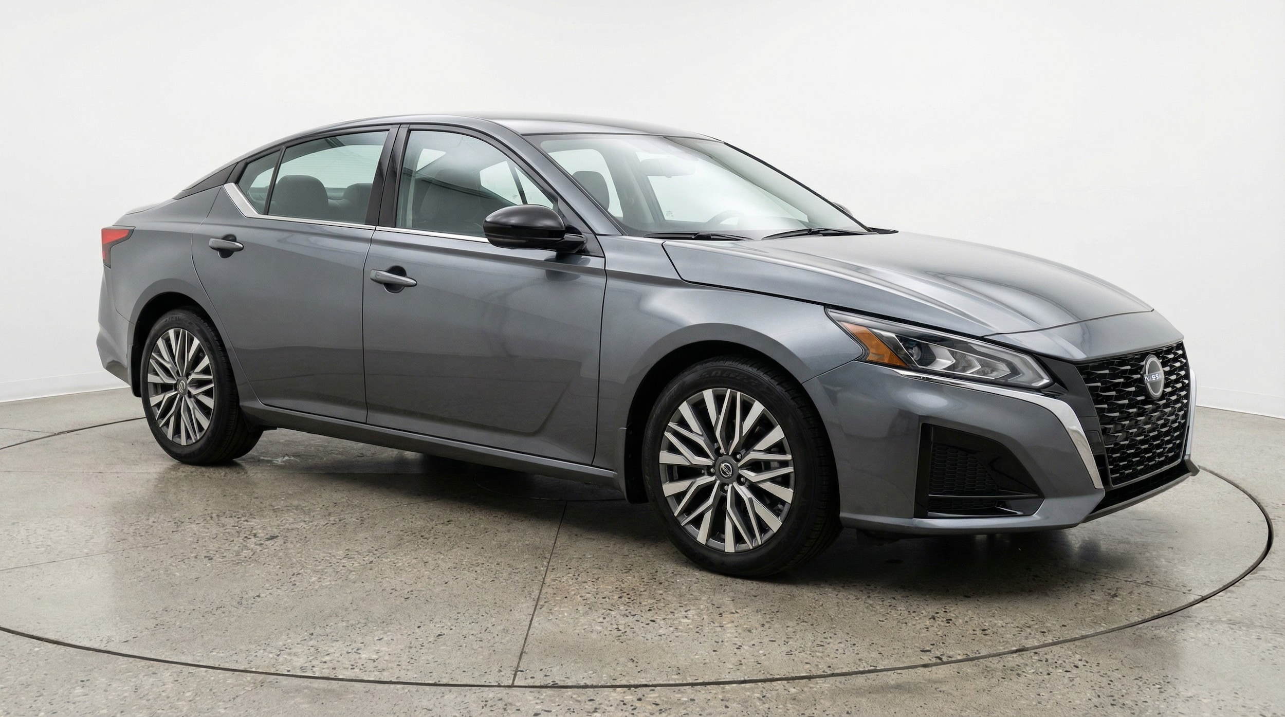 Thumbnail: 2025 Nissan Altima - 1