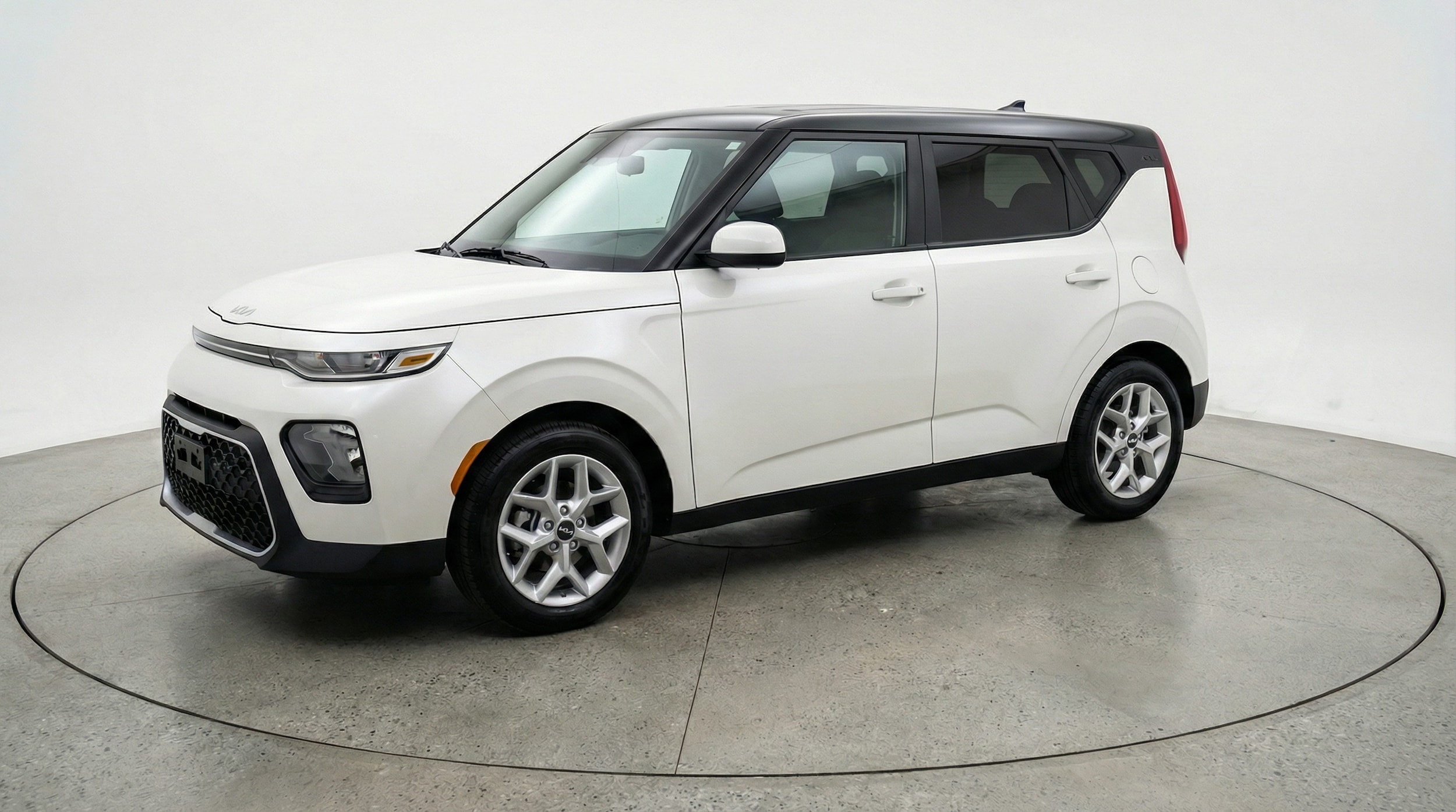 Thumbnail: 2025 Kia Soul - 3