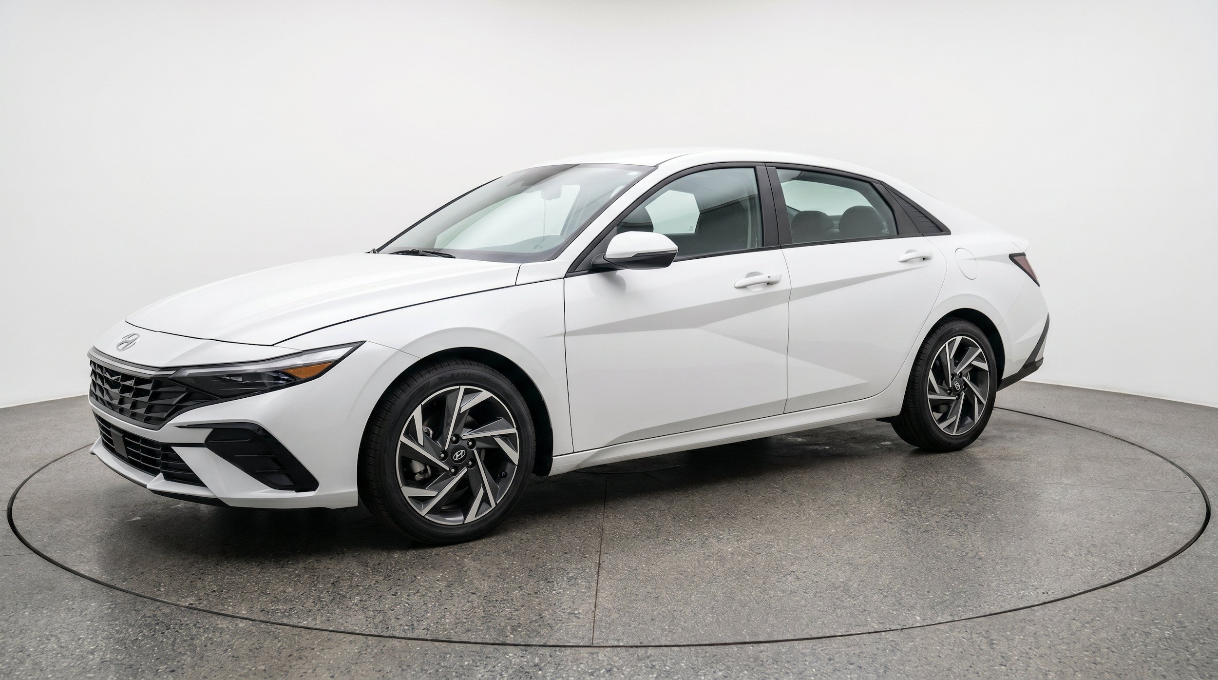 Thumbnail: 2025 Hyundai Elantra - 3