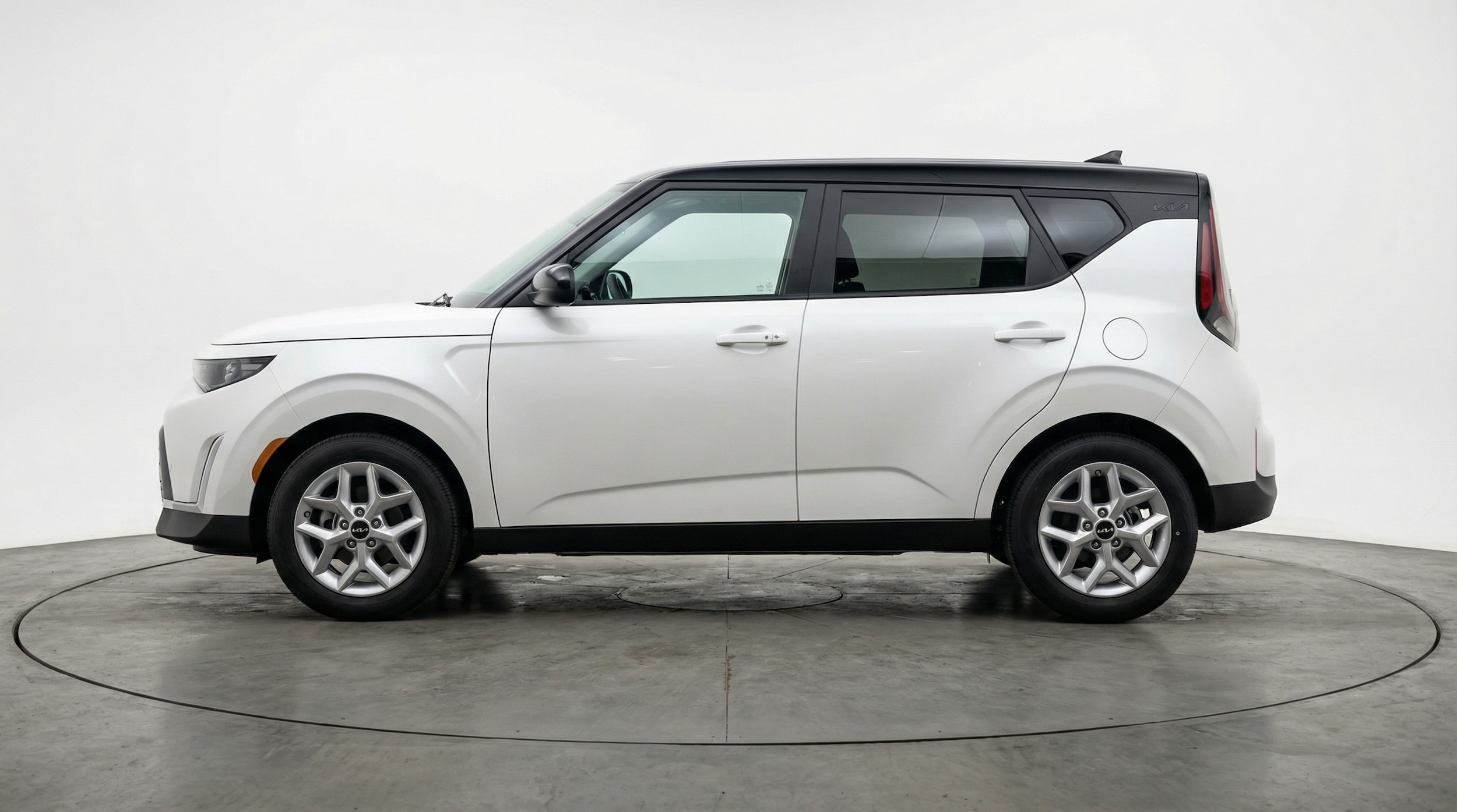 Thumbnail: 2025 Kia Soul - 4