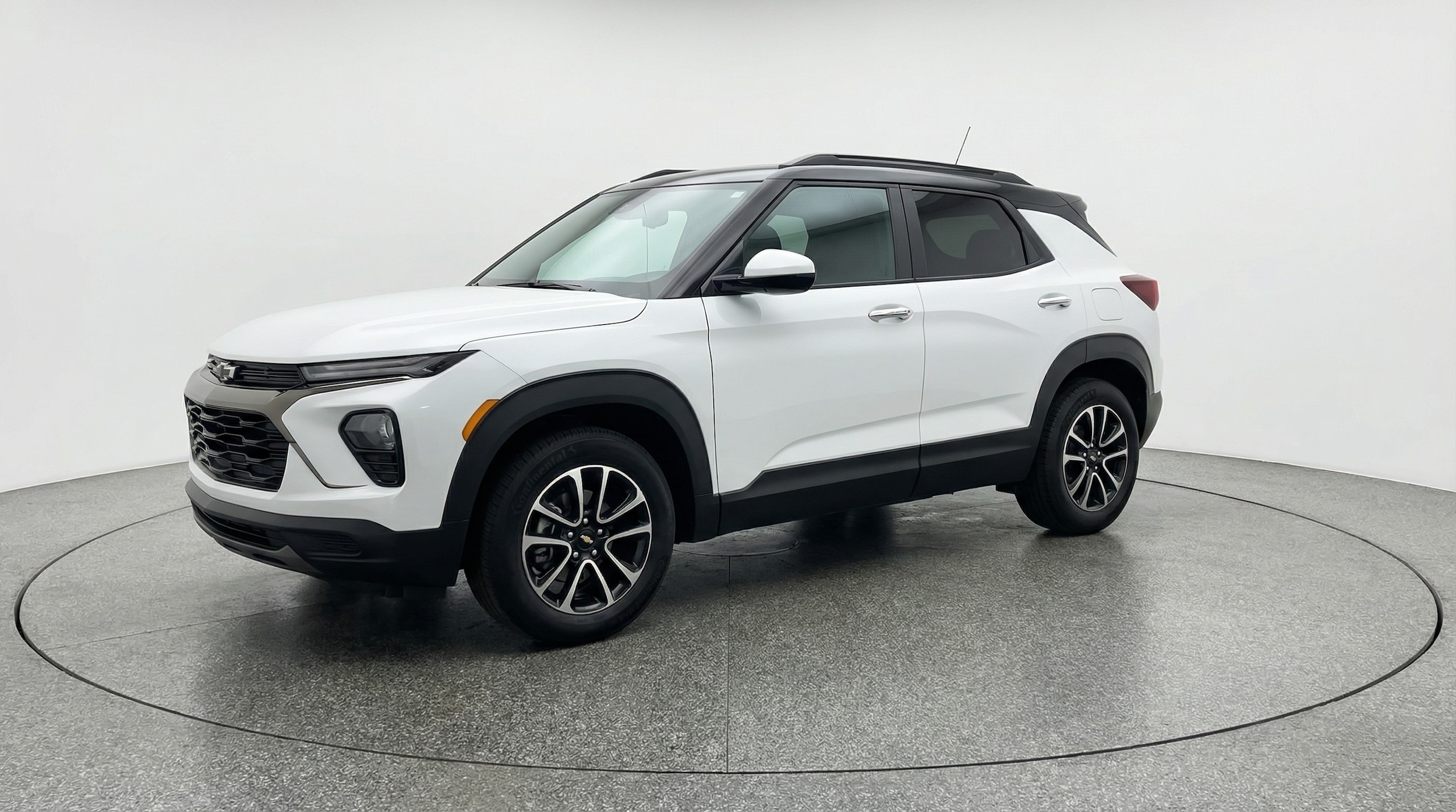 Thumbnail: 2025 Chevrolet TrailBlazer - 3