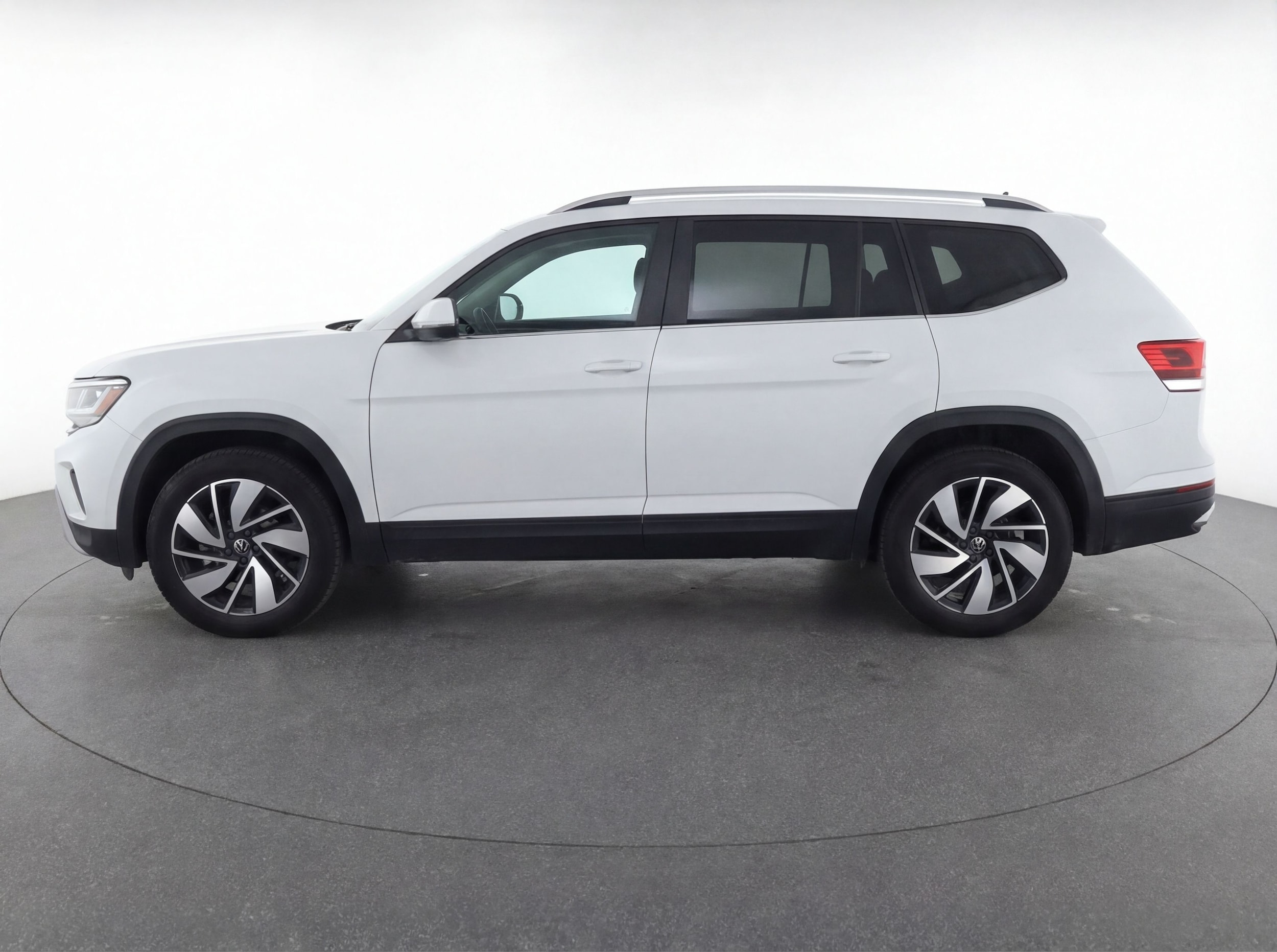 Thumbnail: 2025 Volkswagen Atlas - 4