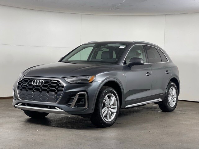 2023 Audi Q5 45 S line Premium photo 3