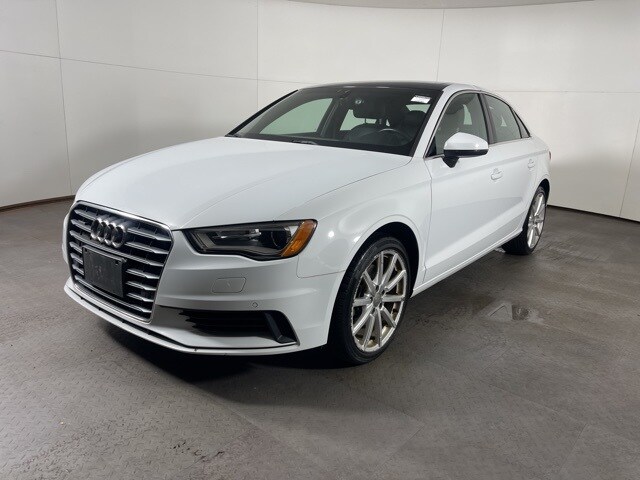 2015 Audi A3 2.0T Premium Plus photo 2