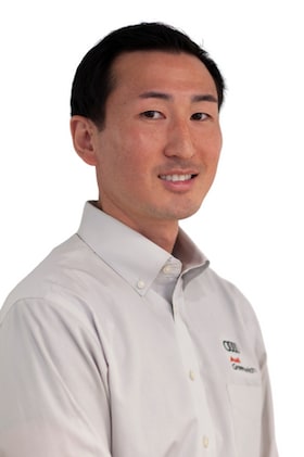 Staff member Ken Watanabe from c1f4d874725b