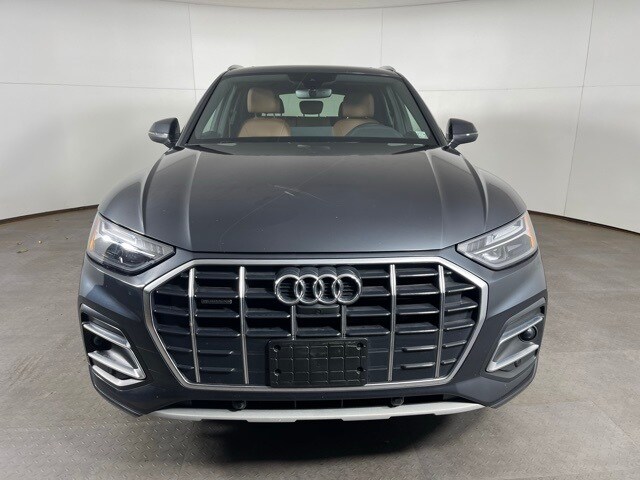 2021 Audi Q5 45 Premium Plus photo 2