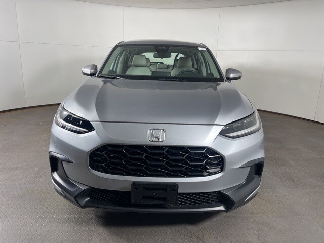 2024 Honda HR-V LX photo 2
