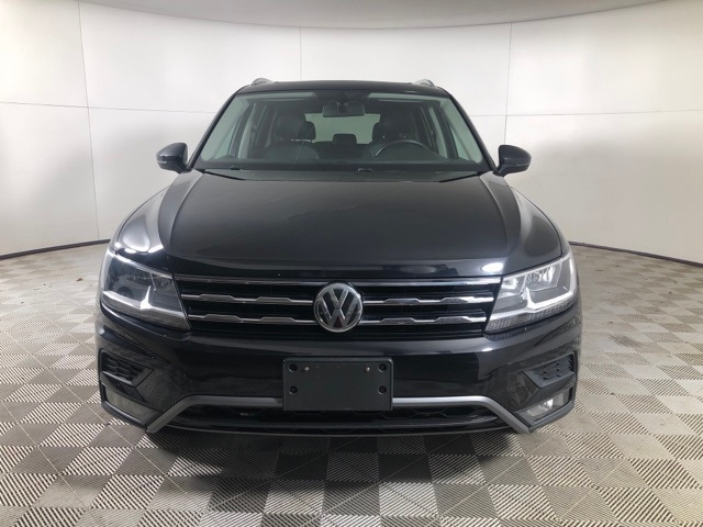 Used 2018 Volkswagen Tiguan SEL with VIN 3VV2B7AX0JM082724 for sale in Greenwich, CT