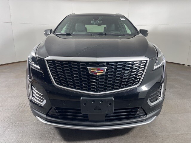 2024 Cadillac XT5 Premium Luxury photo 2