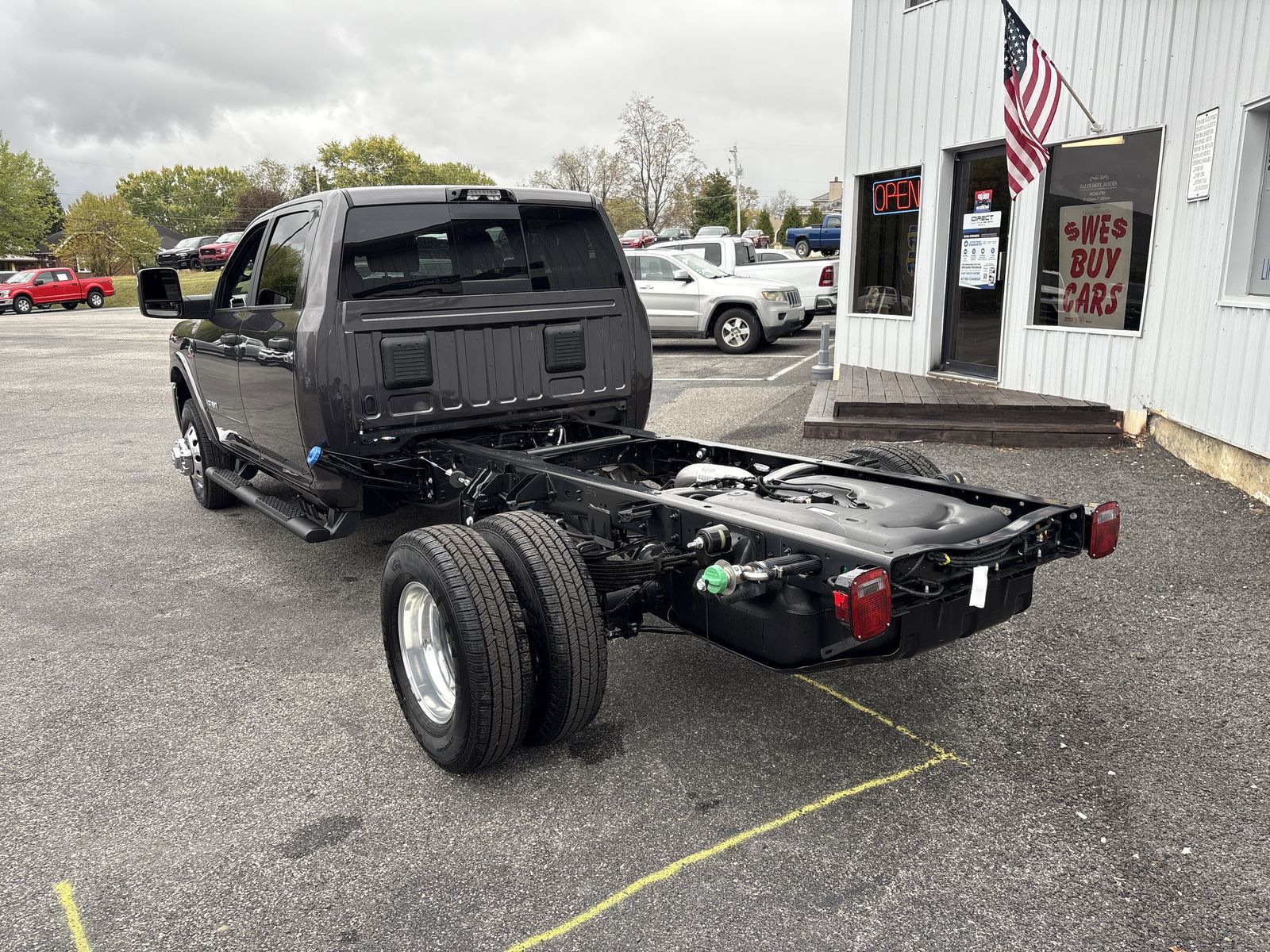 2026 Ram 3500 Big Horn photo 3