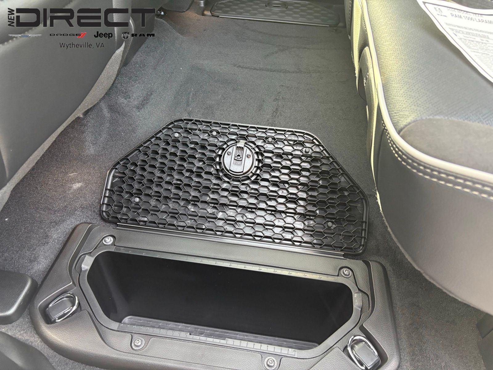 2026 RAM 1500 Laramie - Photo 21