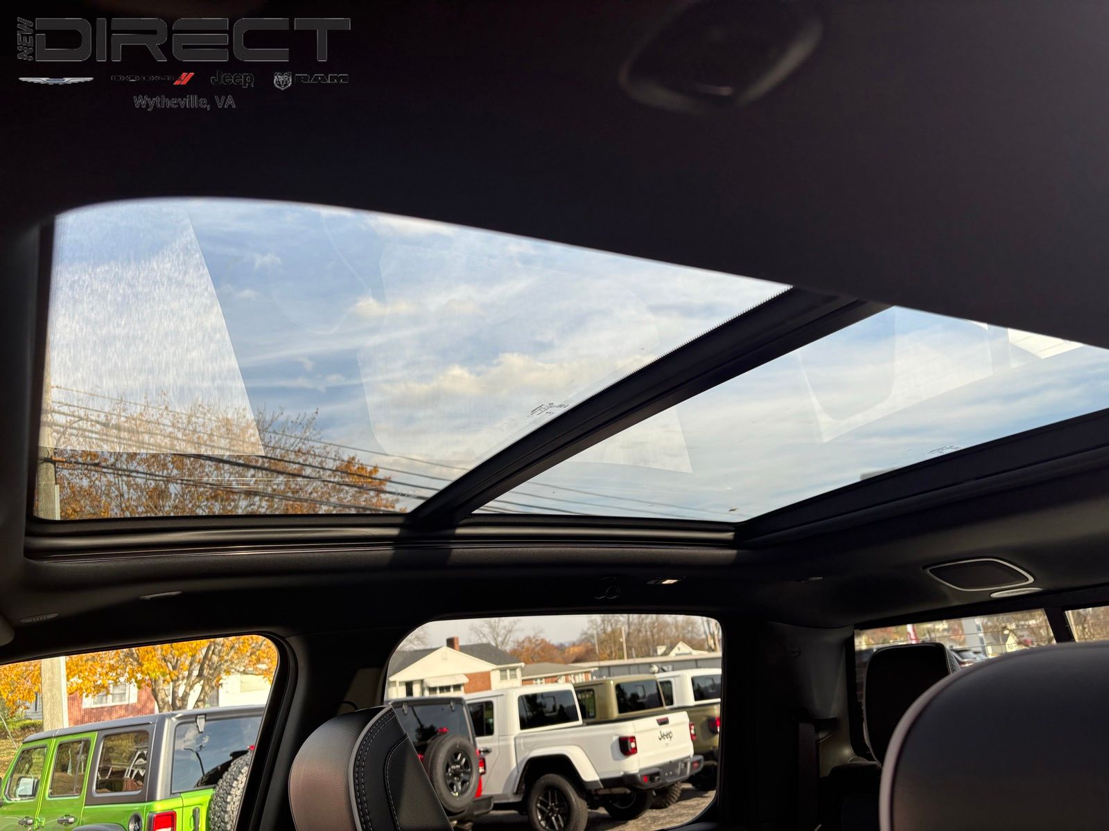 2026 RAM 1500 Laramie - Photo 23
