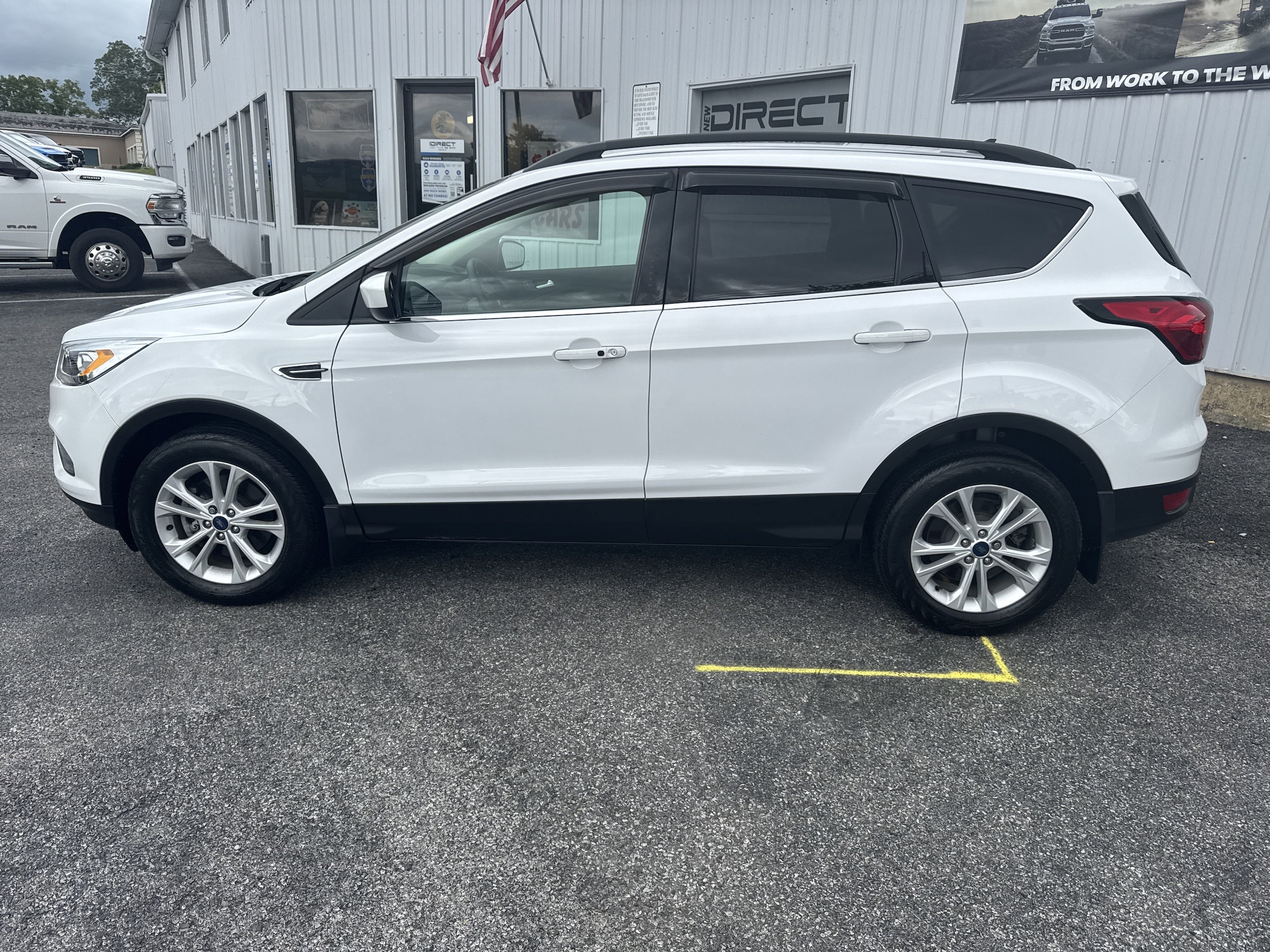Used 2019 Ford Escape SEL with VIN 1FMCU9H9XKUC11223 for sale in Wytheville, VA