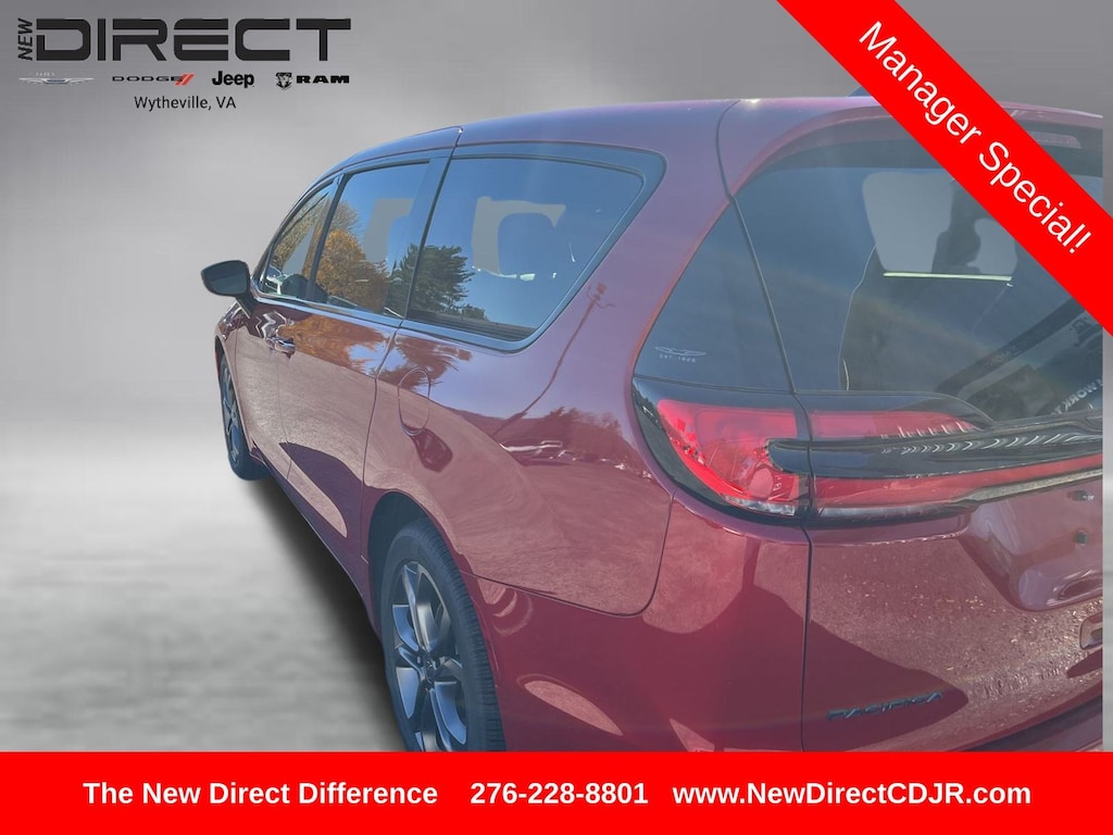 New 2026 Chrysler Pacifica SELECT Passenger Van