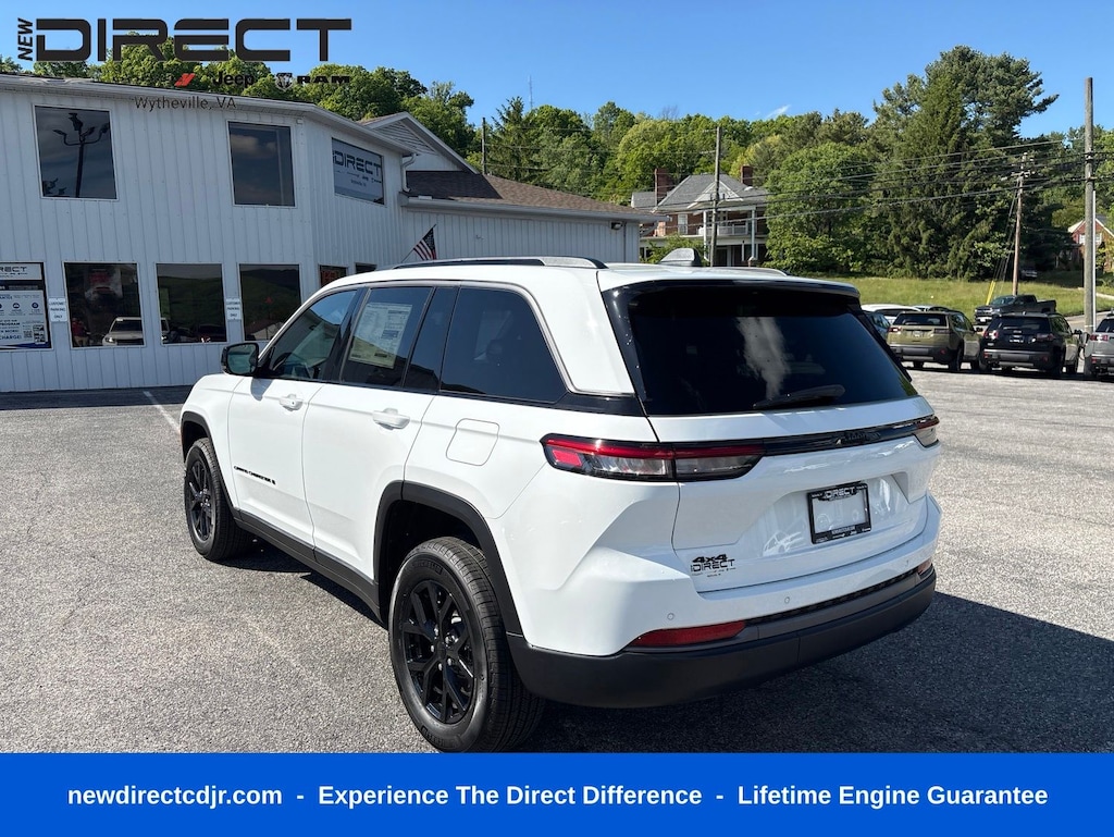 New 2026 Jeep Grand Cherokee LAREDO ALTITUDE 4X4 Sport Utility