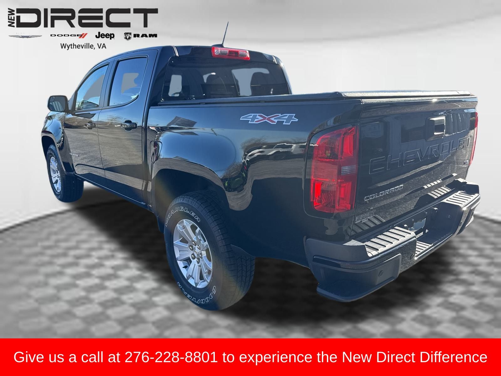 2022 Chevrolet Colorado LT photo 2