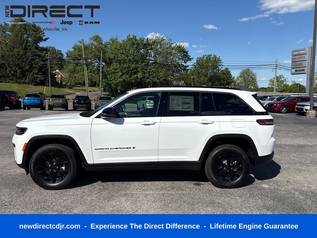 New 2026 Jeep Grand Cherokee LAREDO ALTITUDE 4X4 Sport Utility
