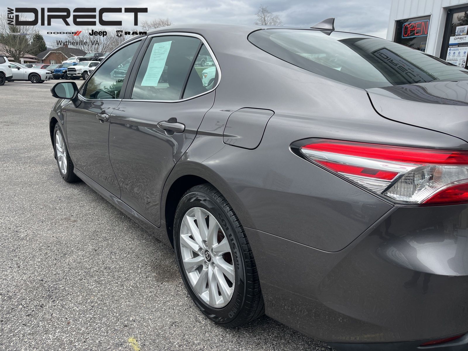 Used 2020 Toyota Camry LE with VIN 4T1C11AK7LU999421 for sale in Wytheville, VA