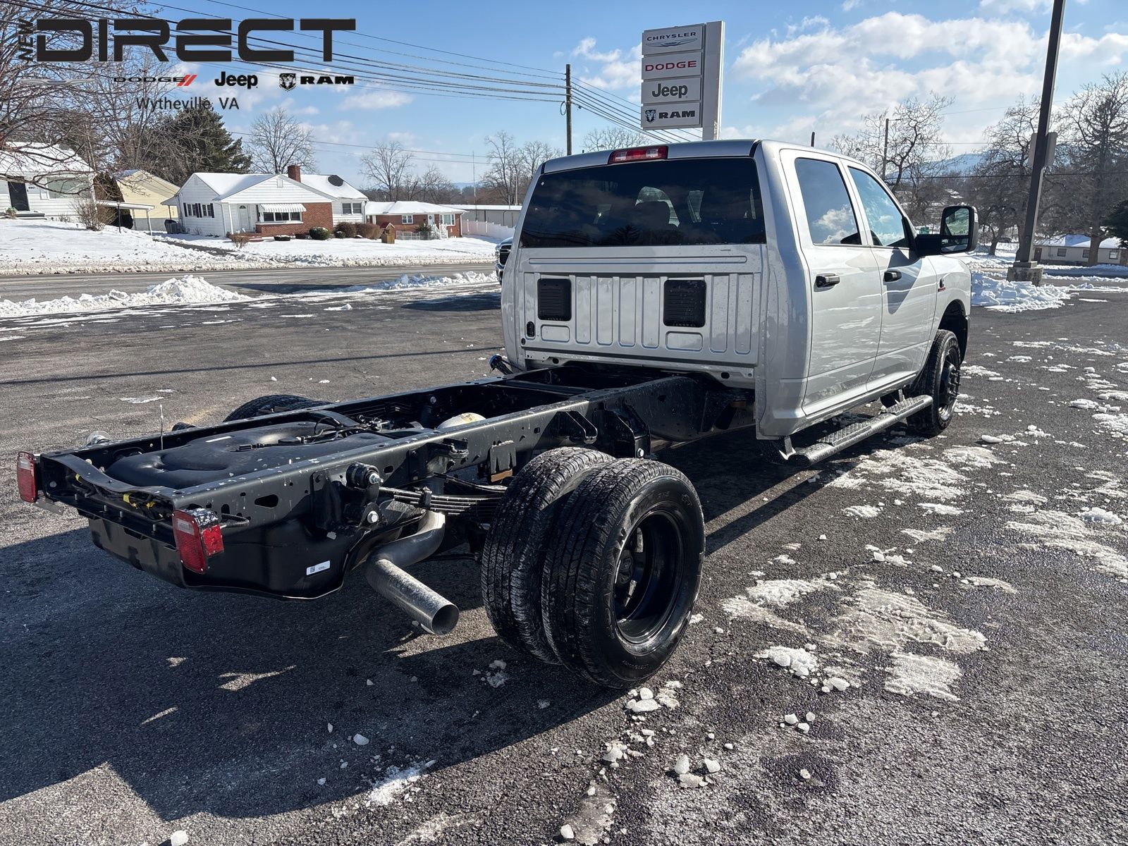 2026 RAM 3500 Chassis Tradesman - Photo 6
