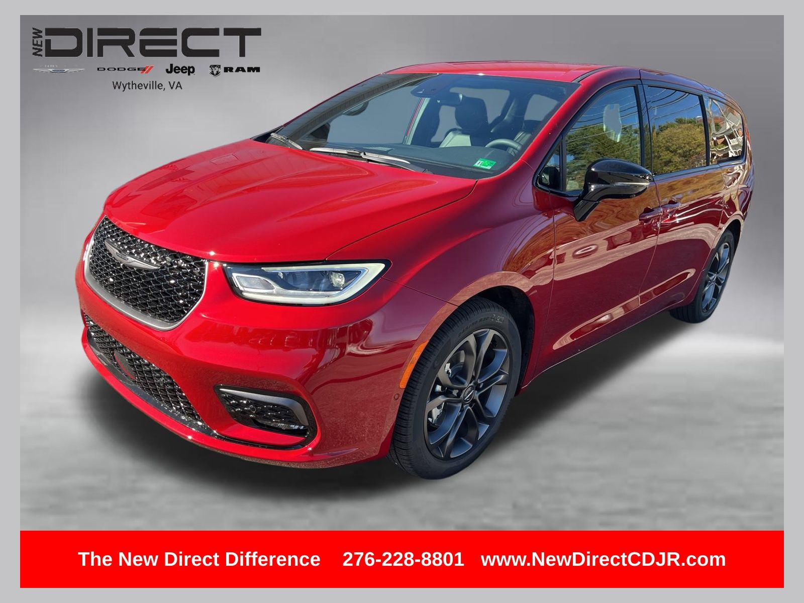 2026 Chrysler Pacifica Select's photo