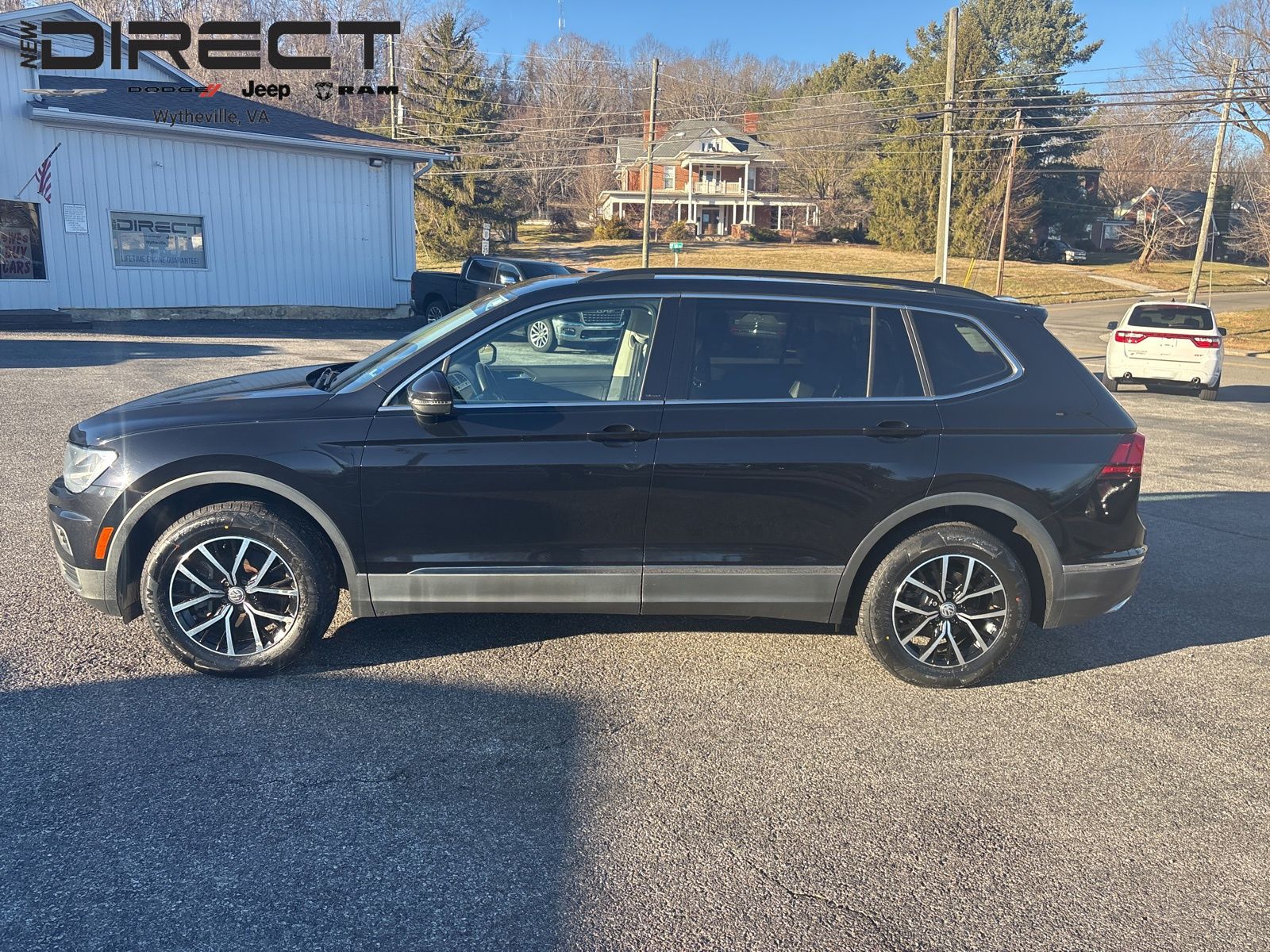 Used 2021 Volkswagen Tiguan SE with VIN 3VV3B7AX4MM115118 for sale in Wytheville, VA