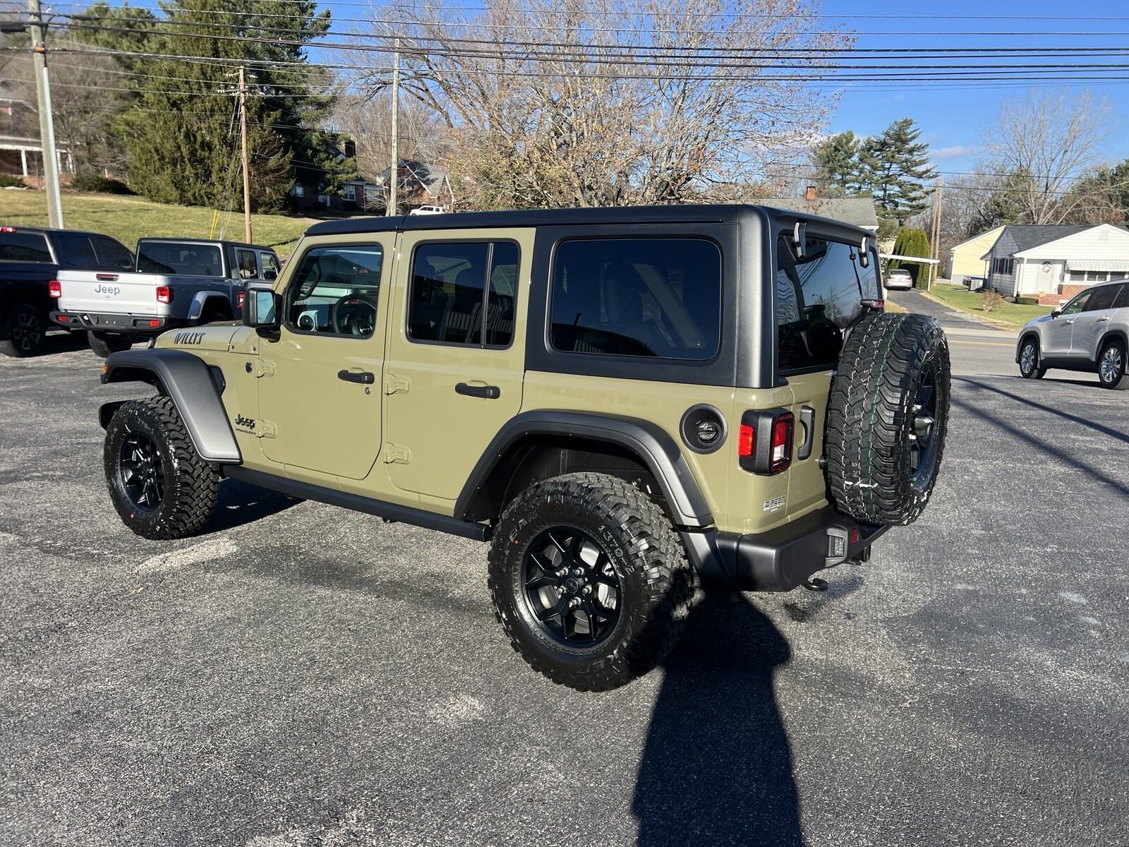 2025 Jeep Wrangler Willys photo 4