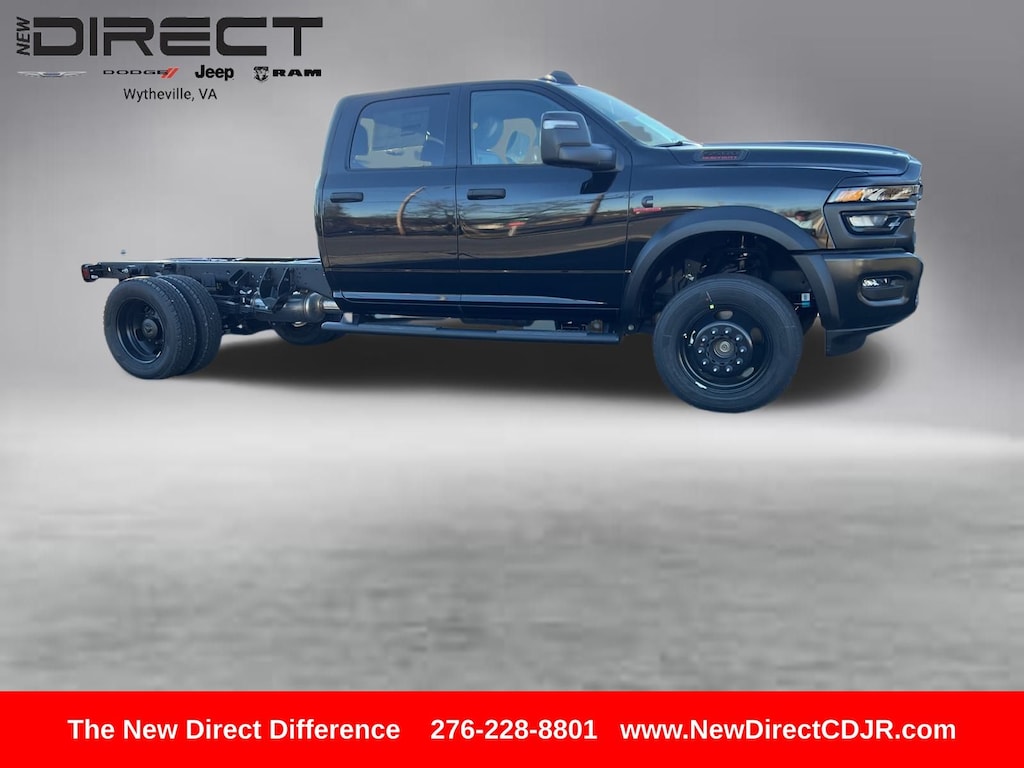 New 2026 Ram 5500 Chassis Cab TRADESMAN CREW 4X4 60' CA Pickup
