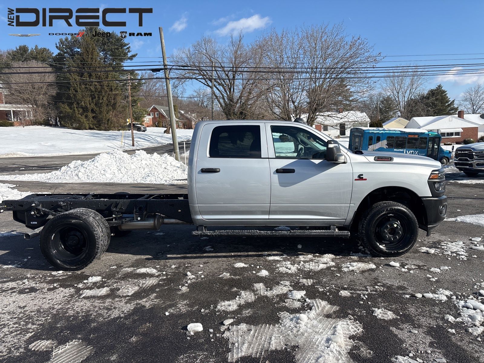 2026 RAM 3500 Chassis Tradesman - Photo 7